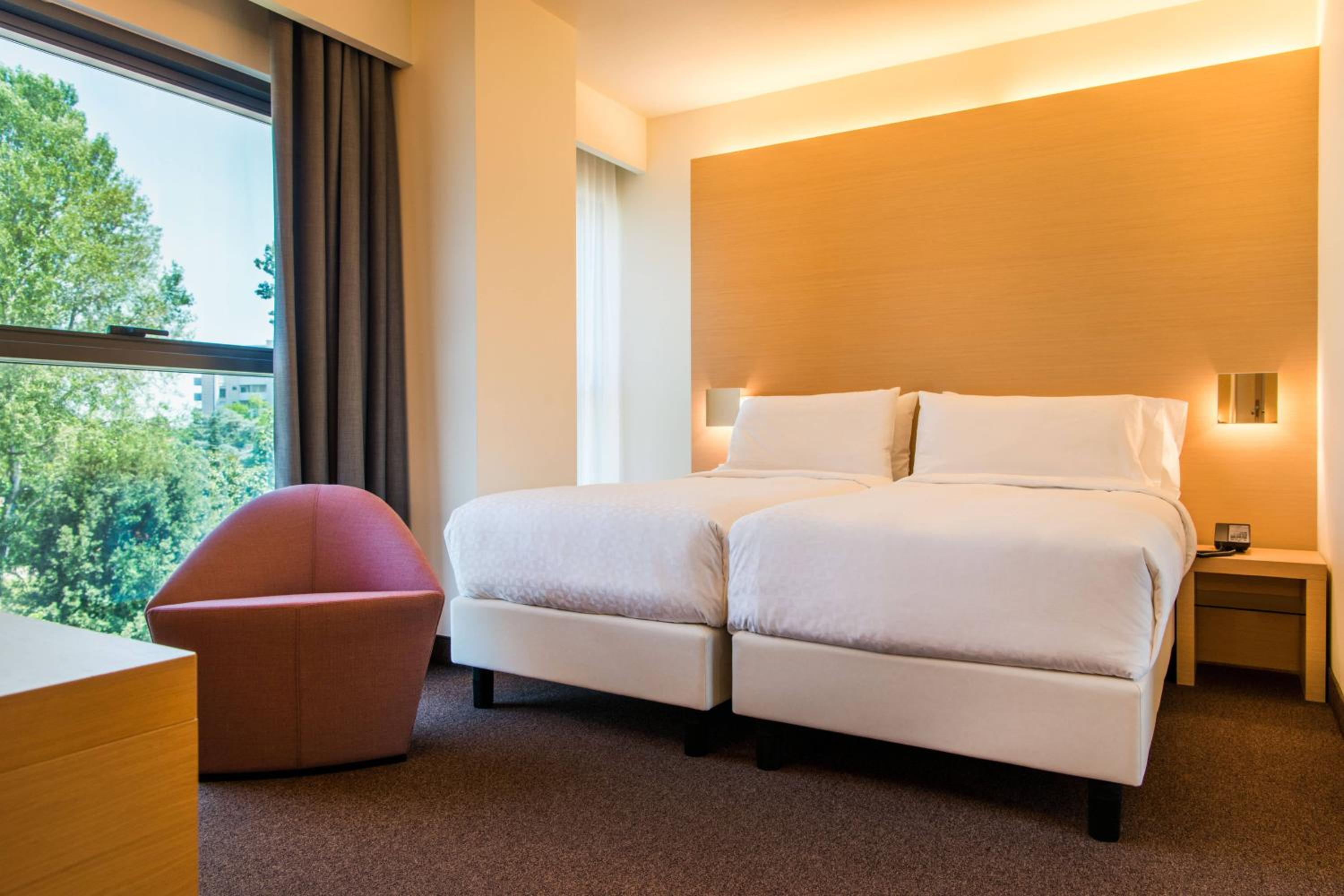 Classic Twin Room