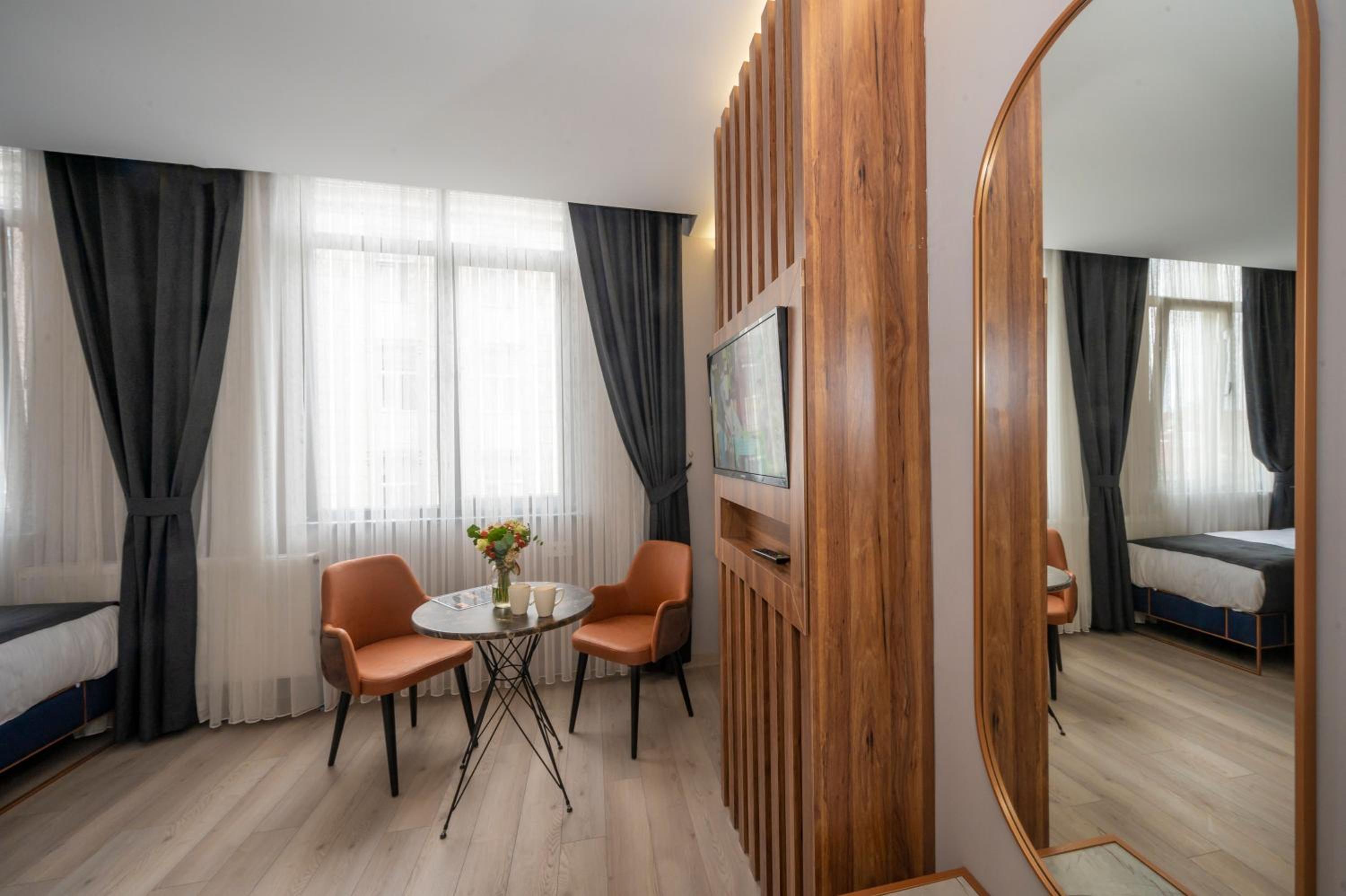 Deluxe Single Room photo 3