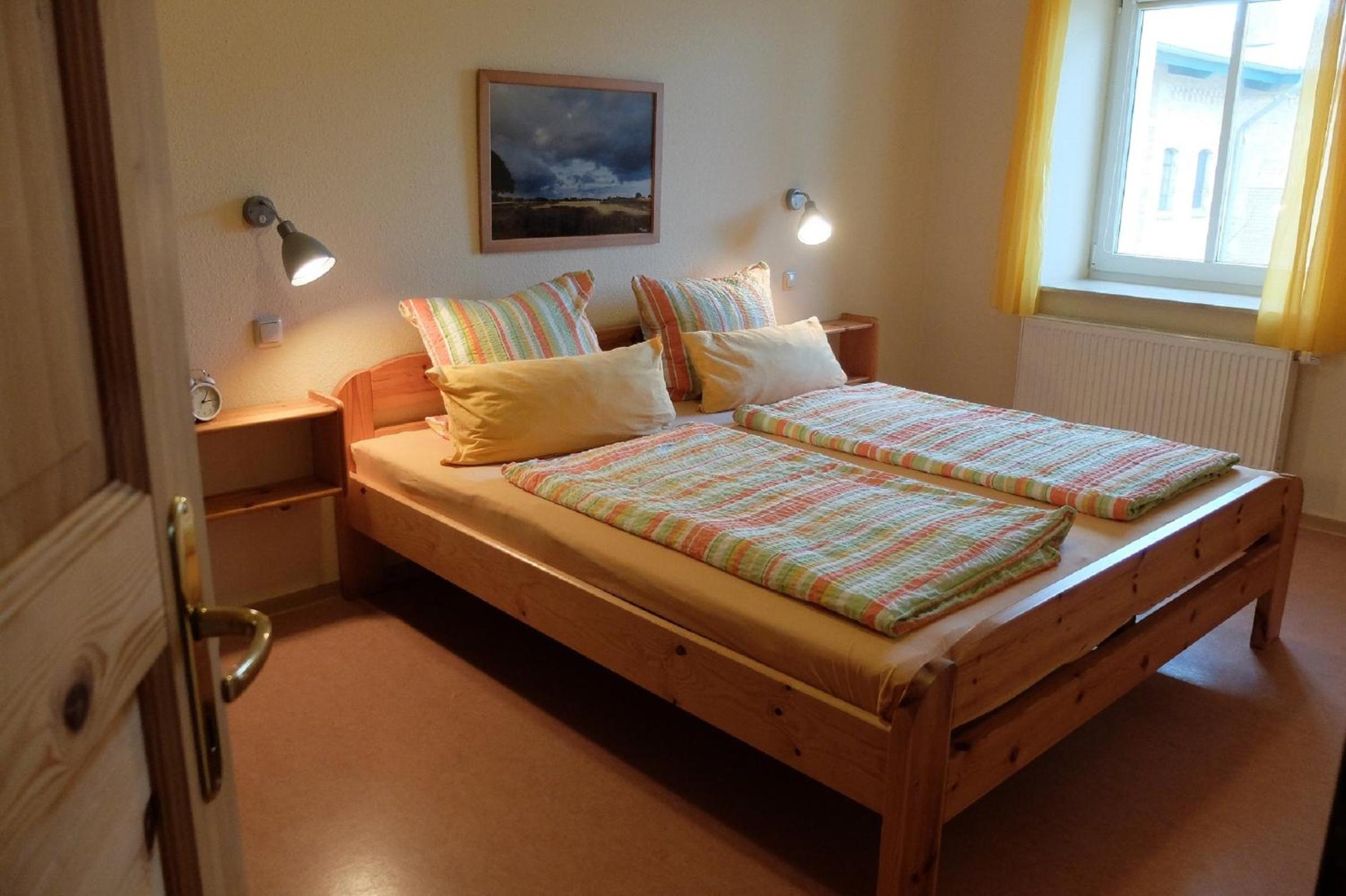 Four-Bedroom Apartment with Terrace photo 3