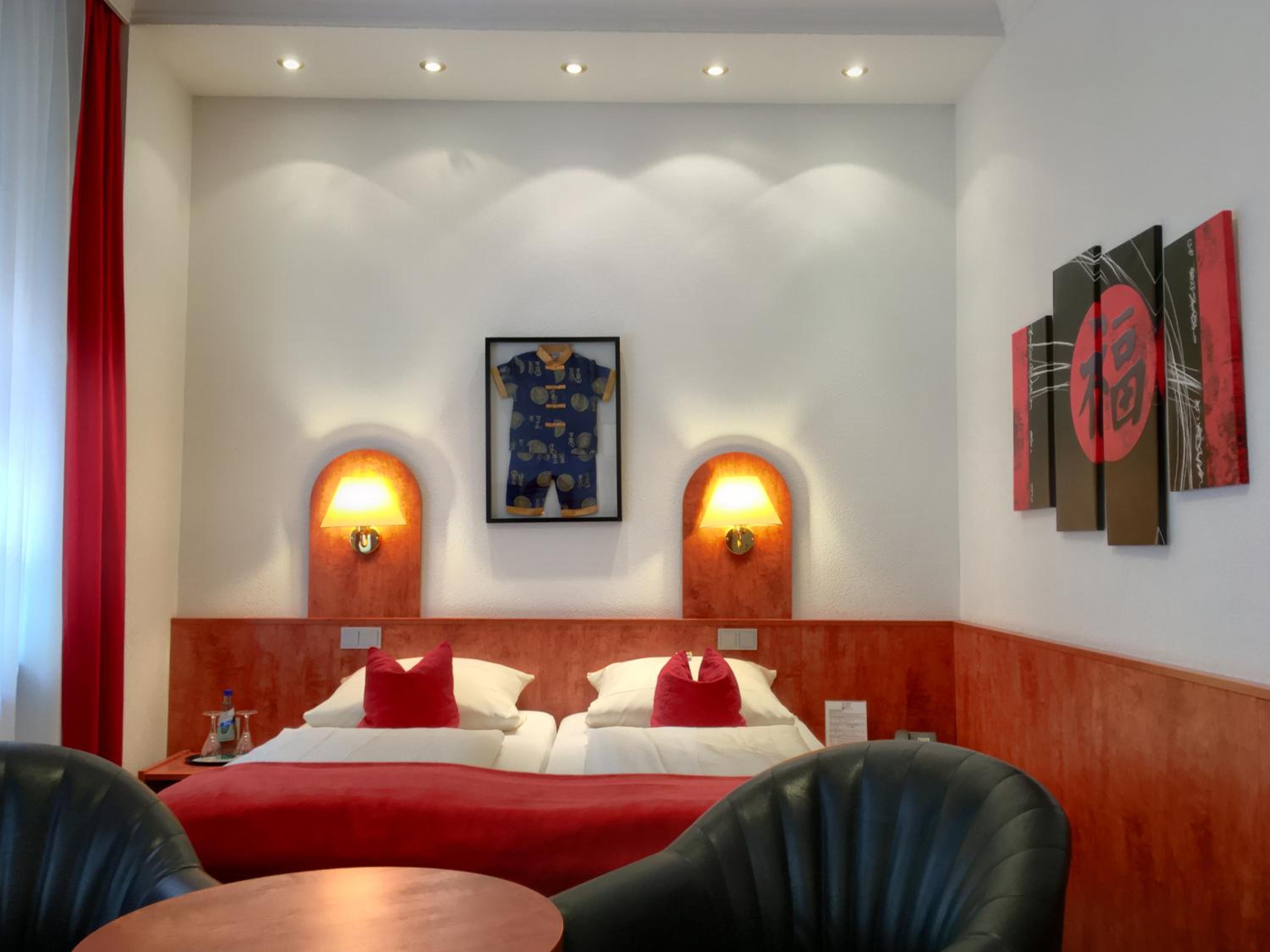 Standard Double Room - Photo 10