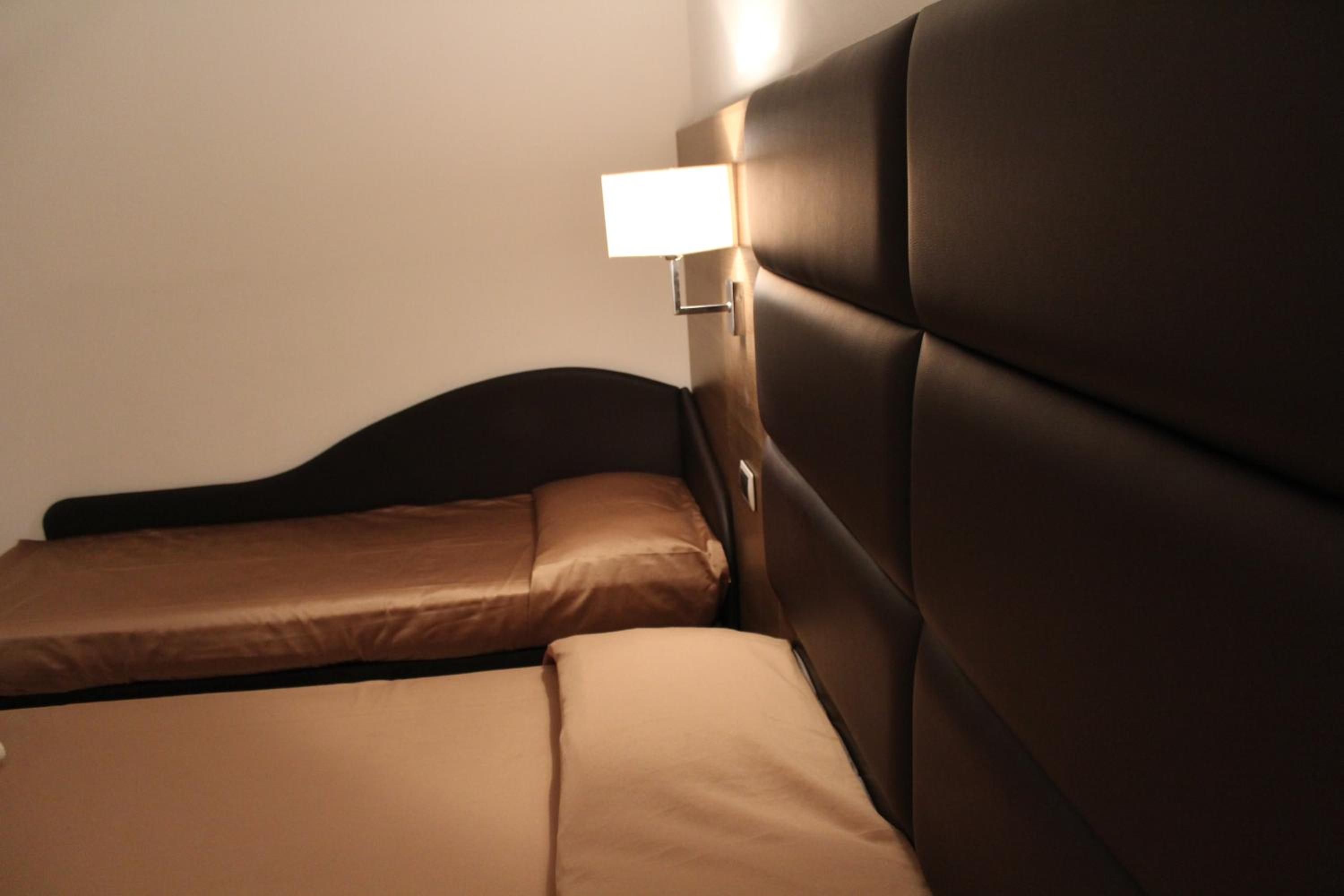 Triple Room with Balcony photo 2