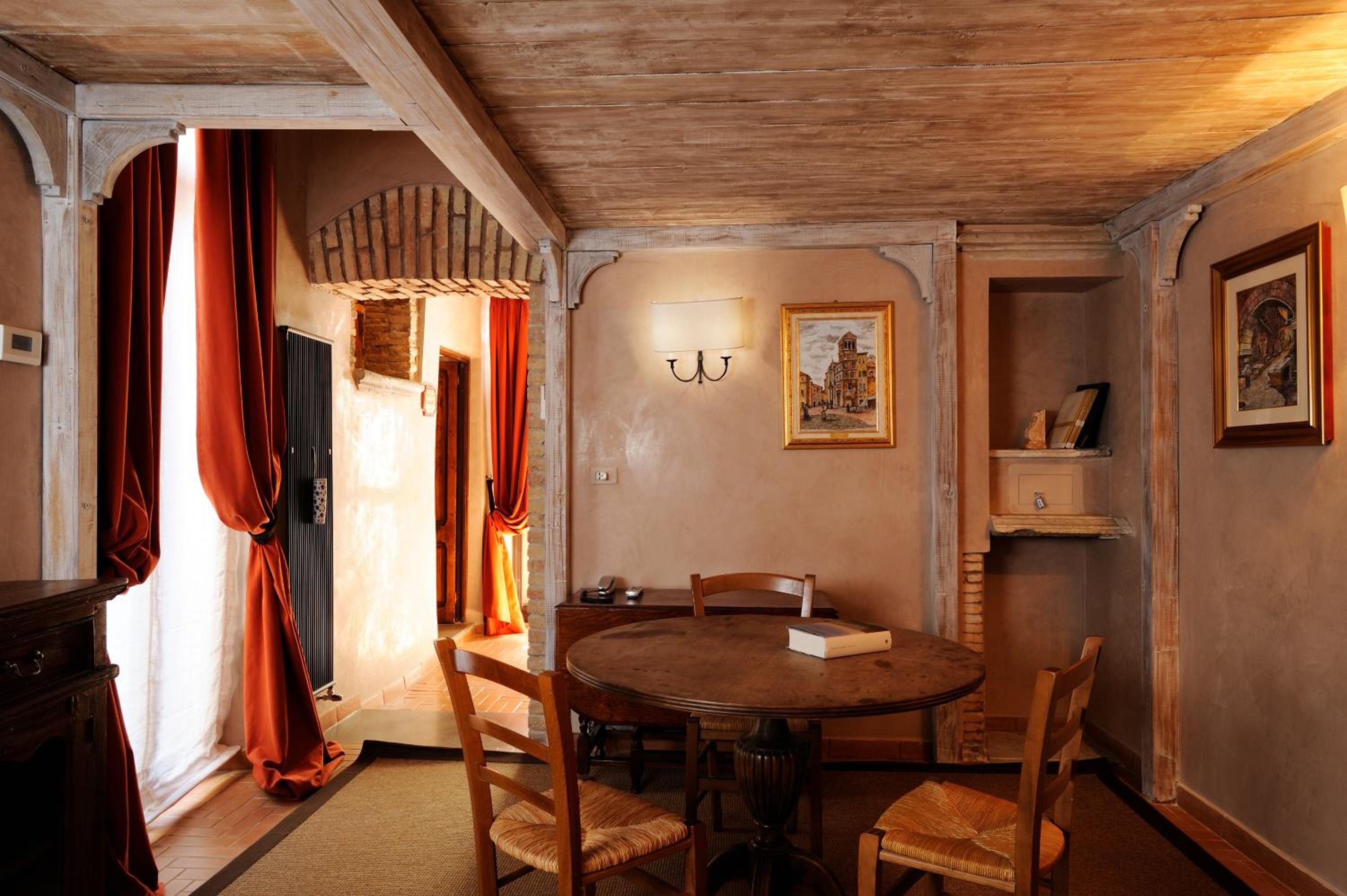Studio Portico D’Ottavia - Separate building