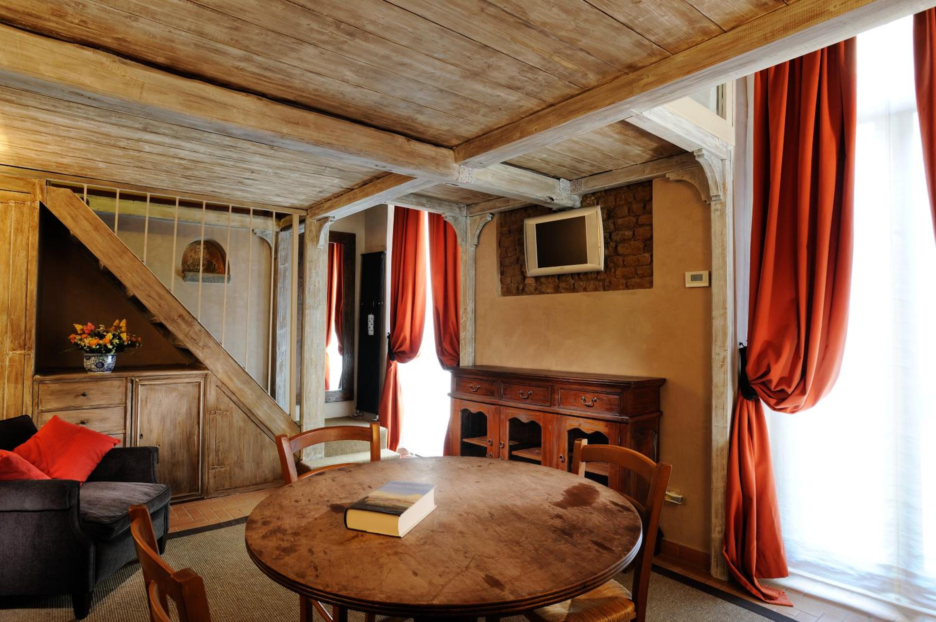 Studio Portico D’Ottavia - Separate building photo 2
