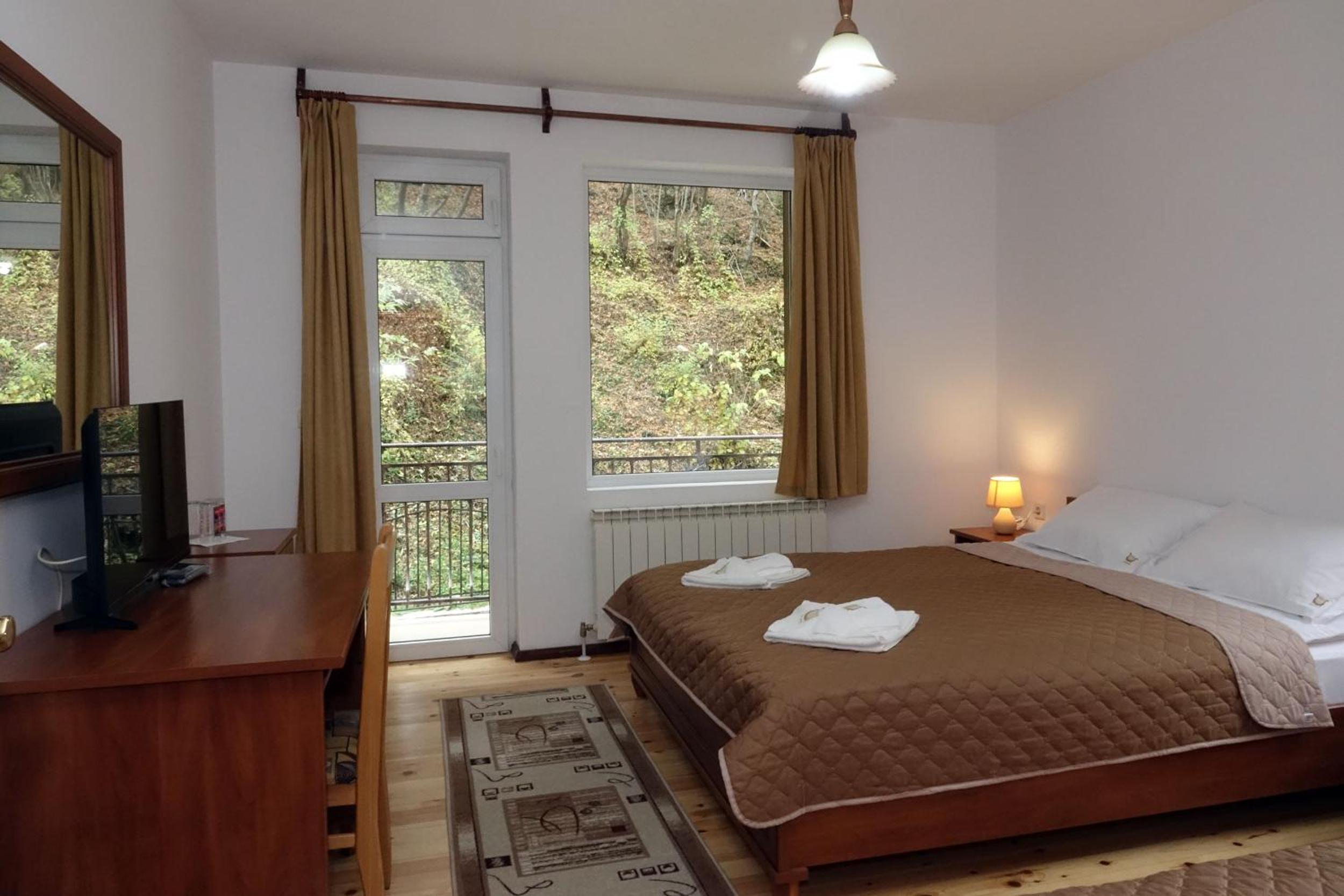 Double Room with Extra Bed photo 3