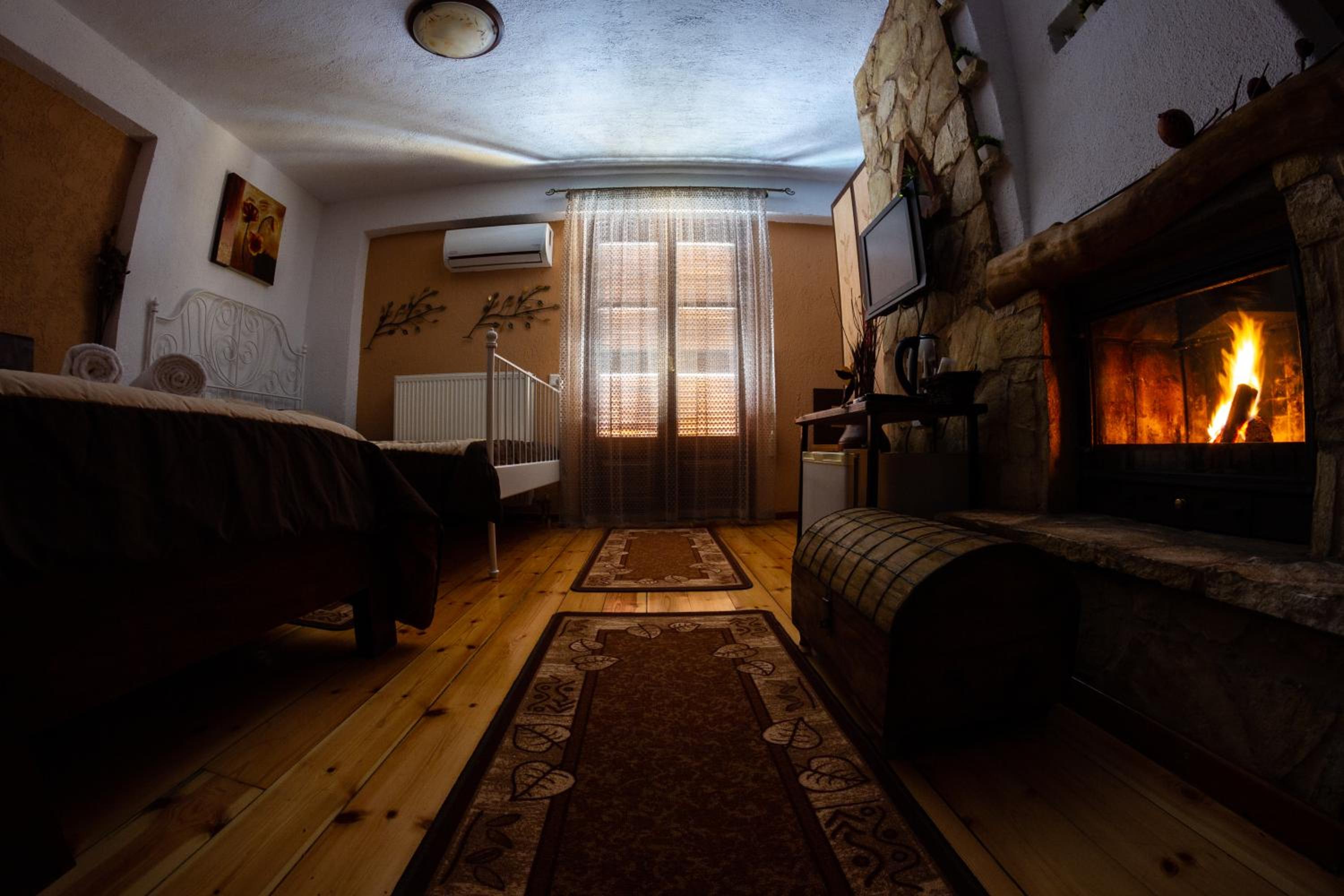 Large Double Room