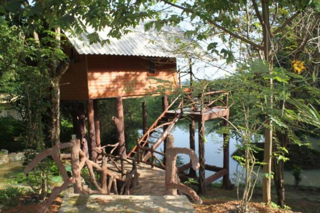 Superior Bungalow photo 3