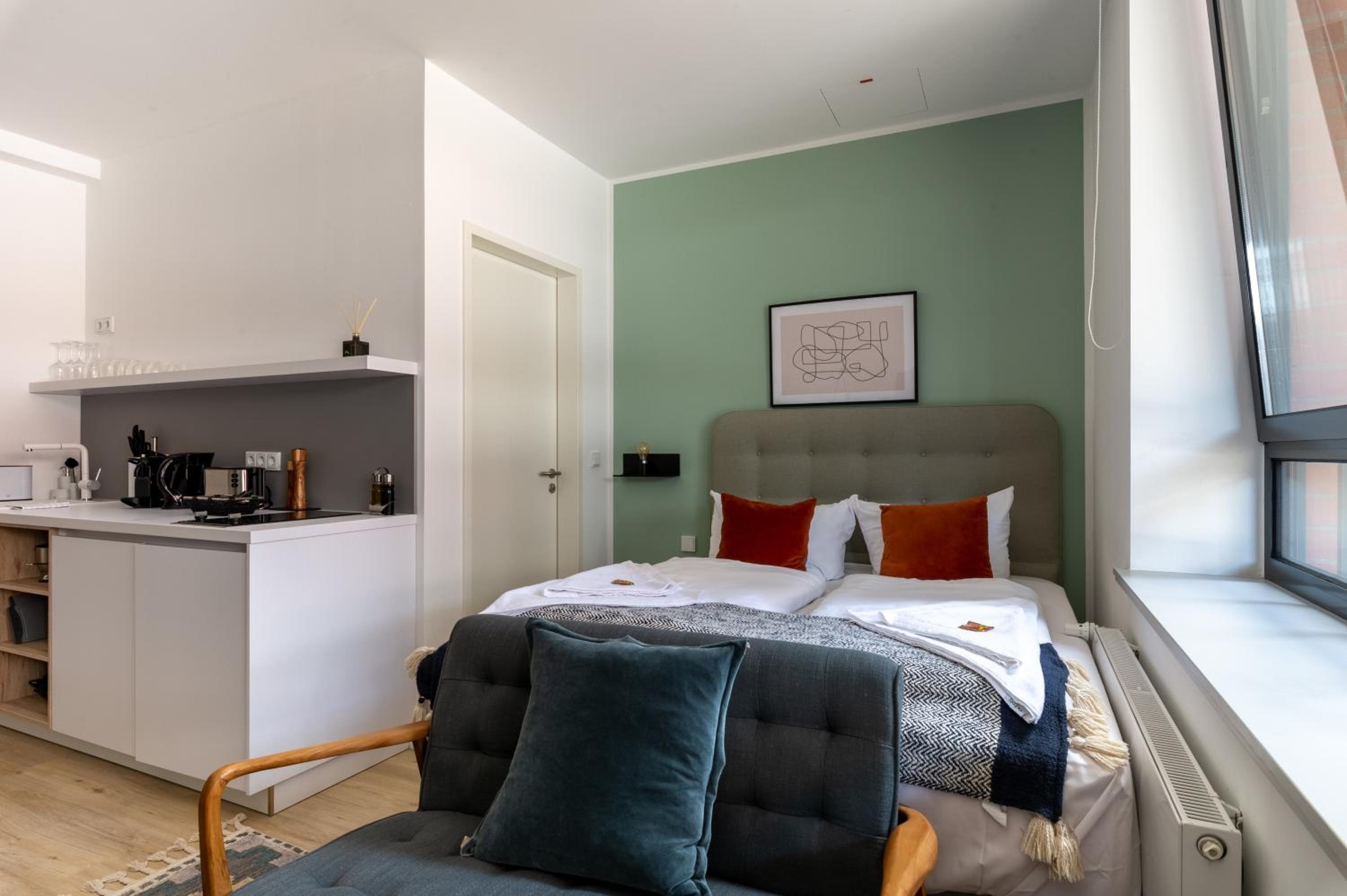 Suite S photo 2