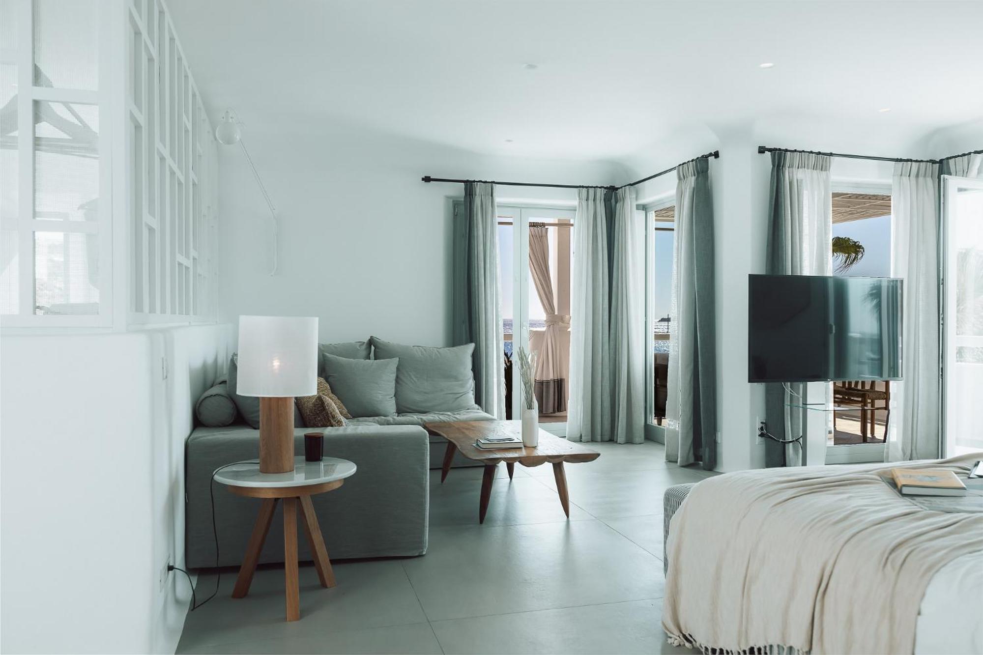 Blanc Suite (Non Smoking)
