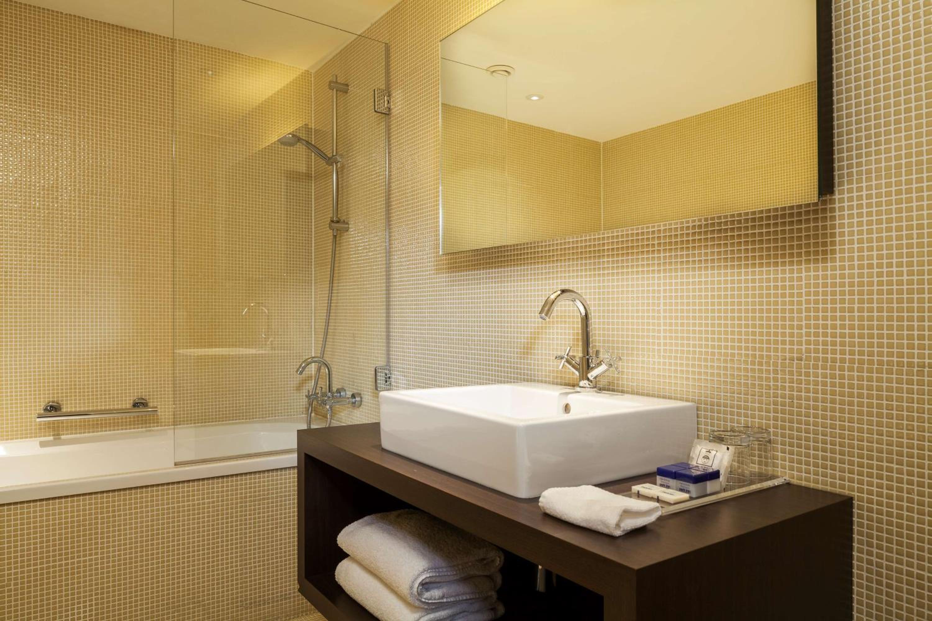 Standard Room - Photo 2