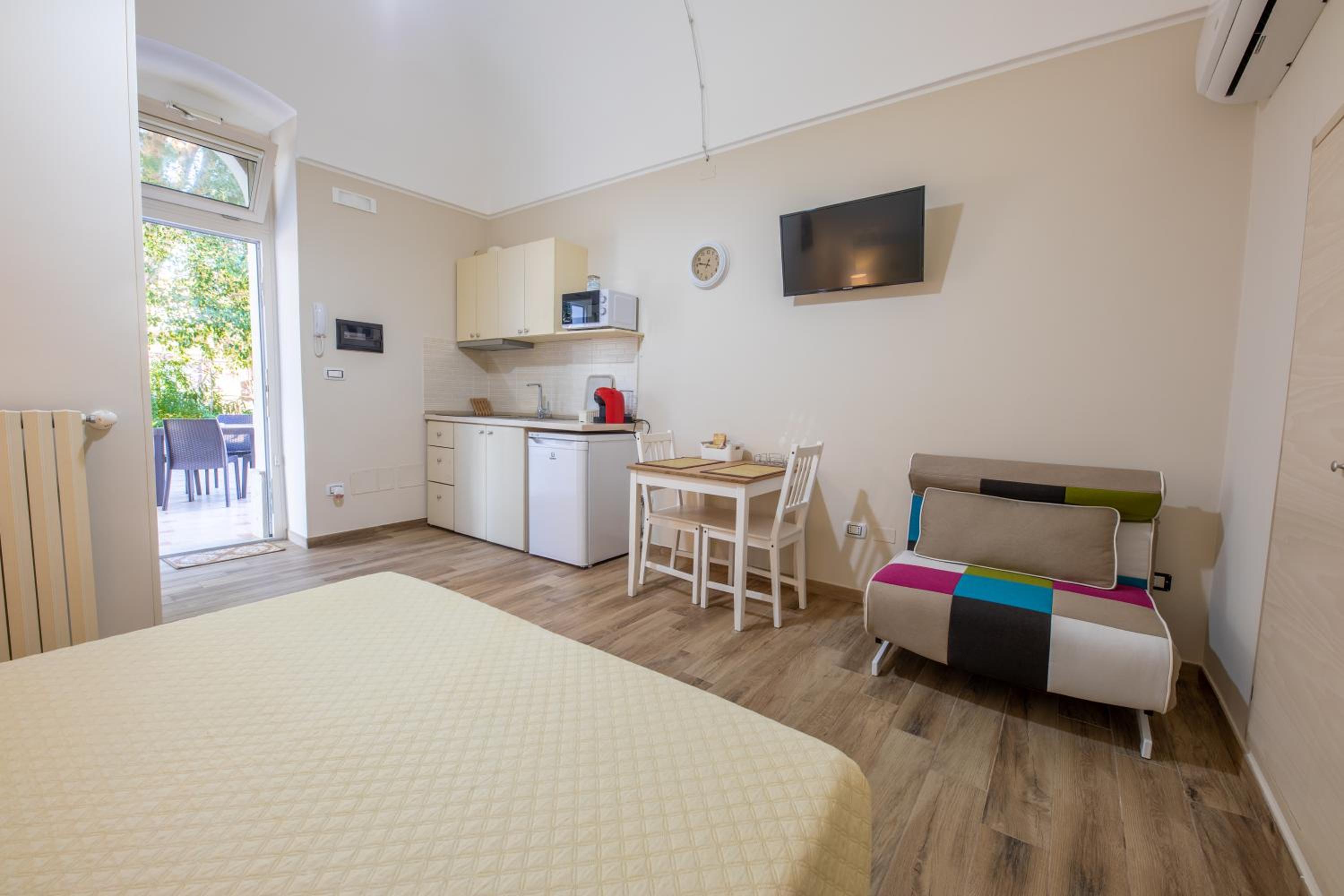Double or Twin Room photo 3