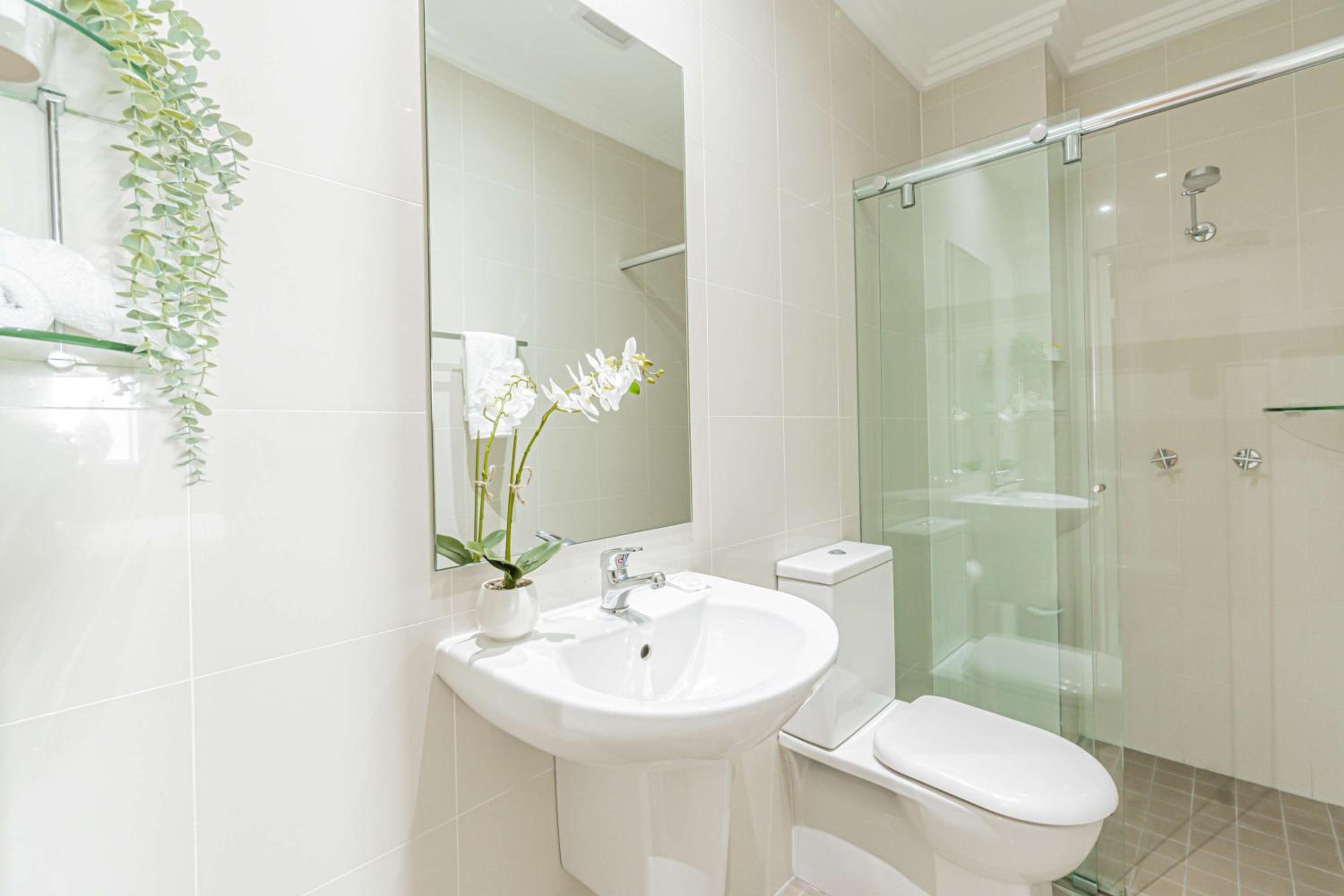 Deluxe Double Room with Kitchenette and Balcony
