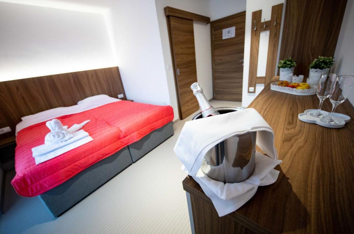 Double Room with Mountain View photo 3