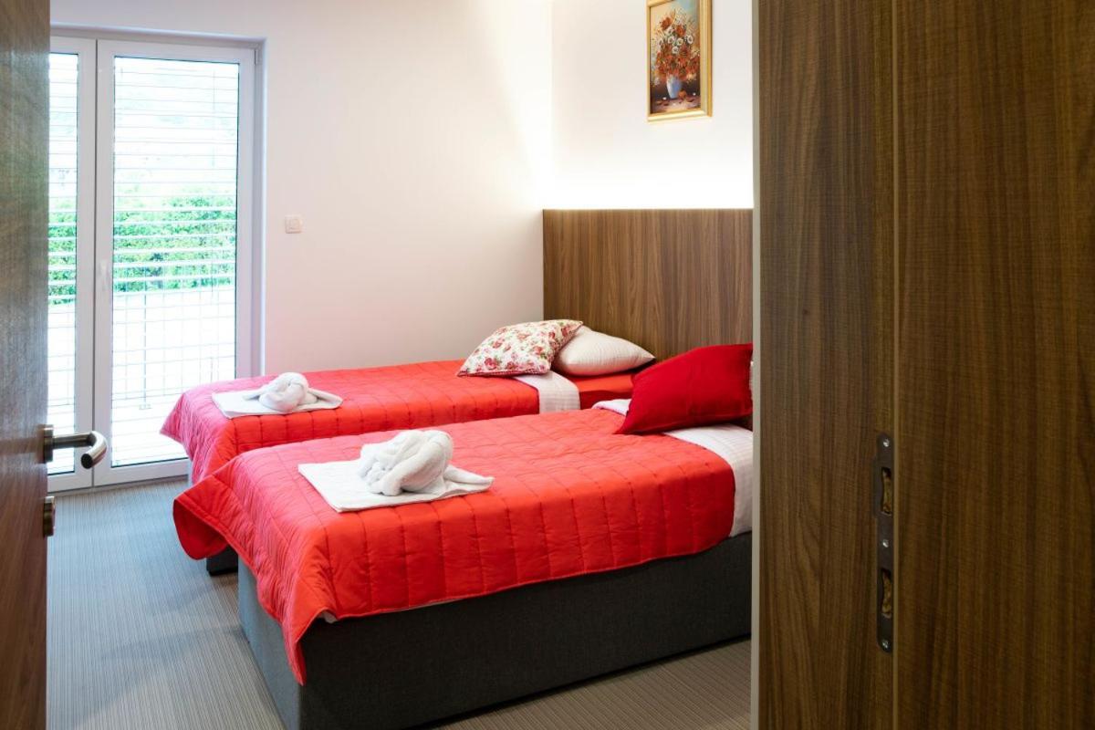 Double Room with Mountain View photo 2