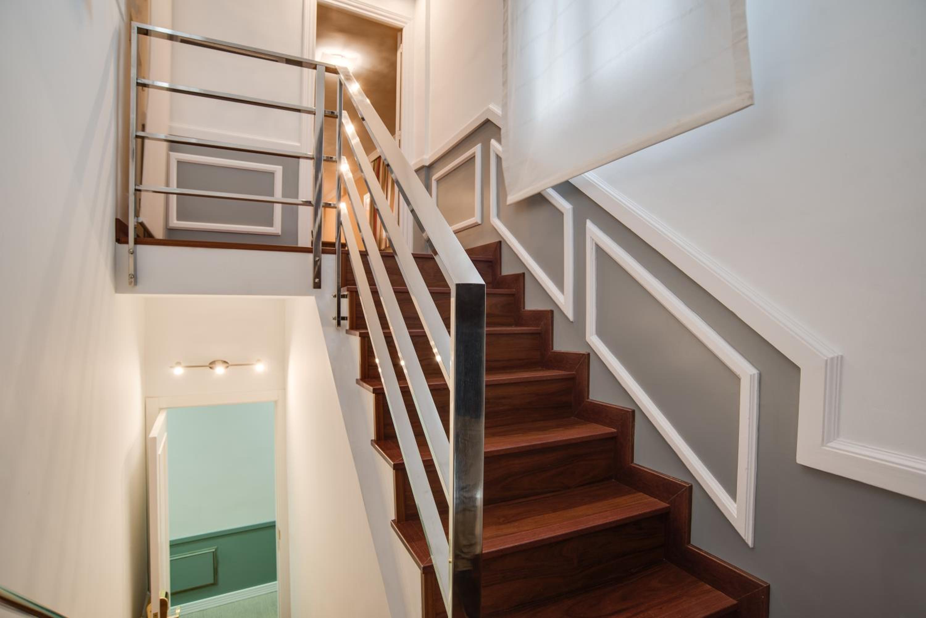 Quadruple Room - Photo 9