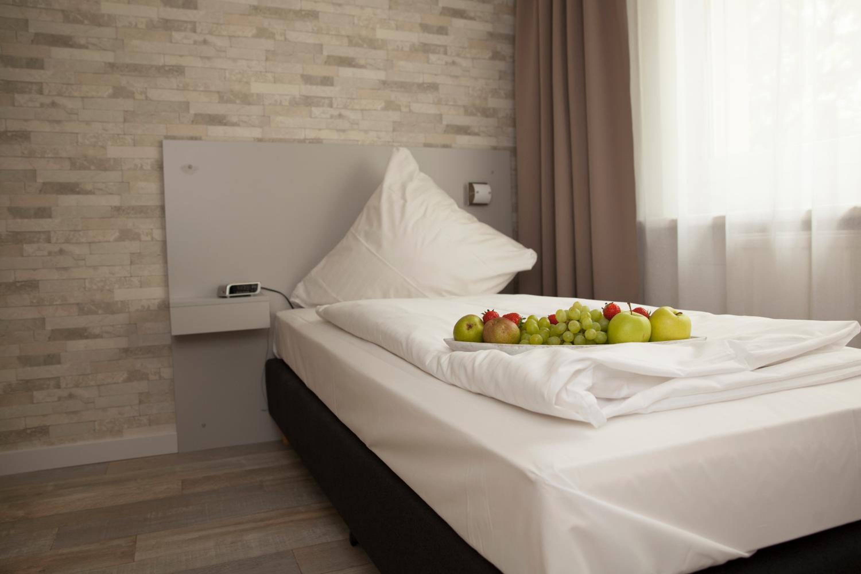 Single Room photo 3