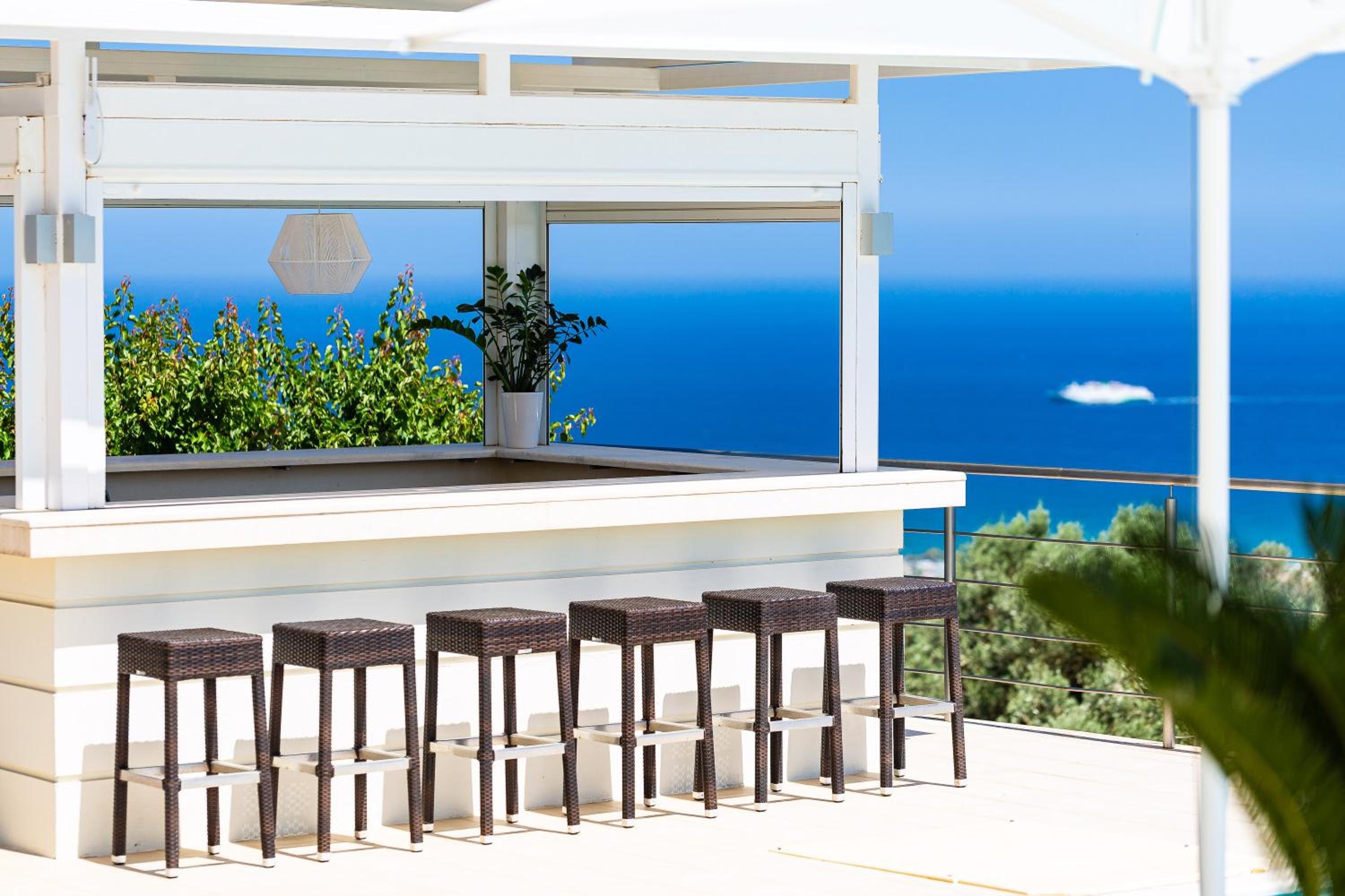 Villa with Sea View photo 2