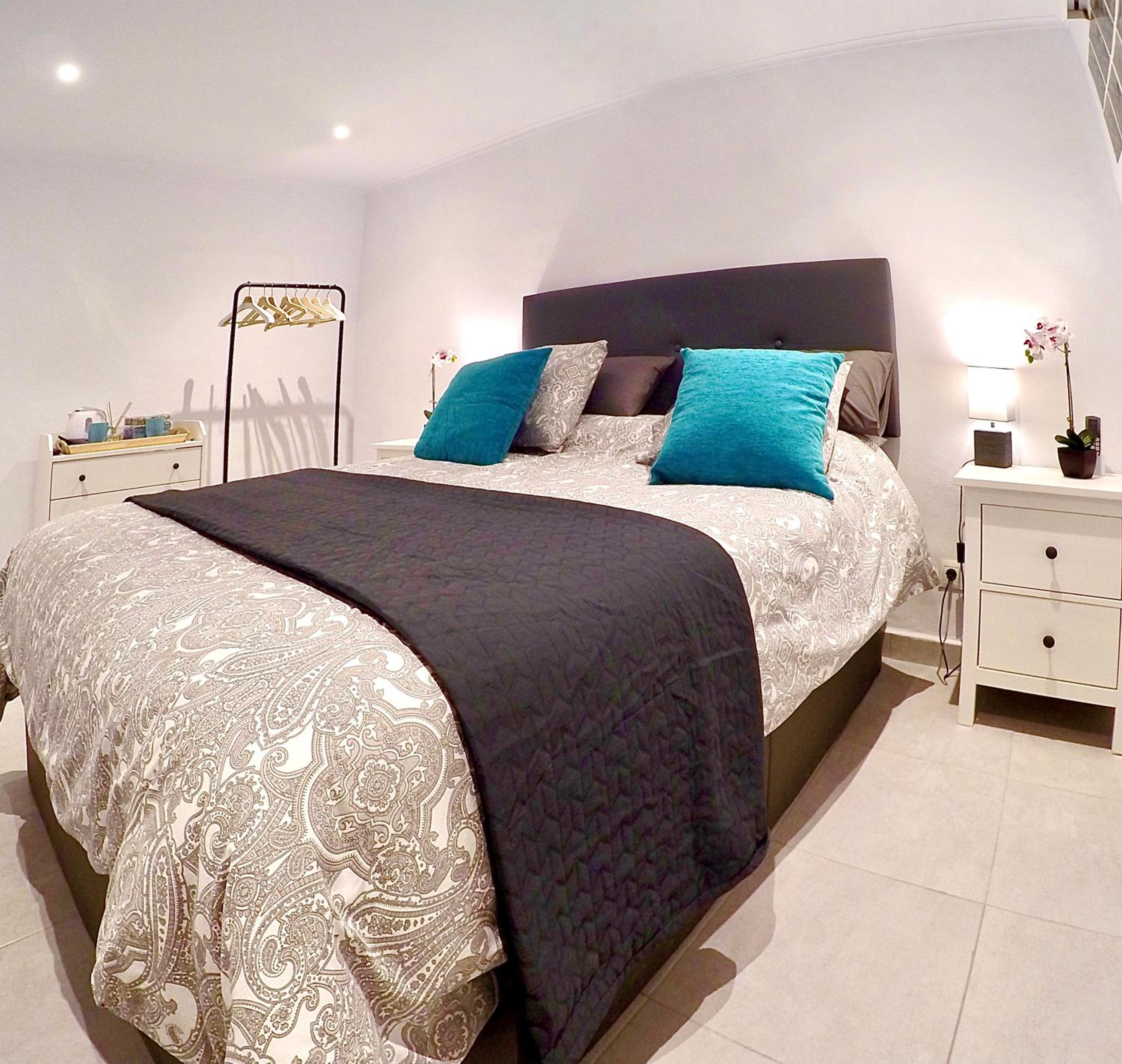 Deluxe Suite - Photo 1