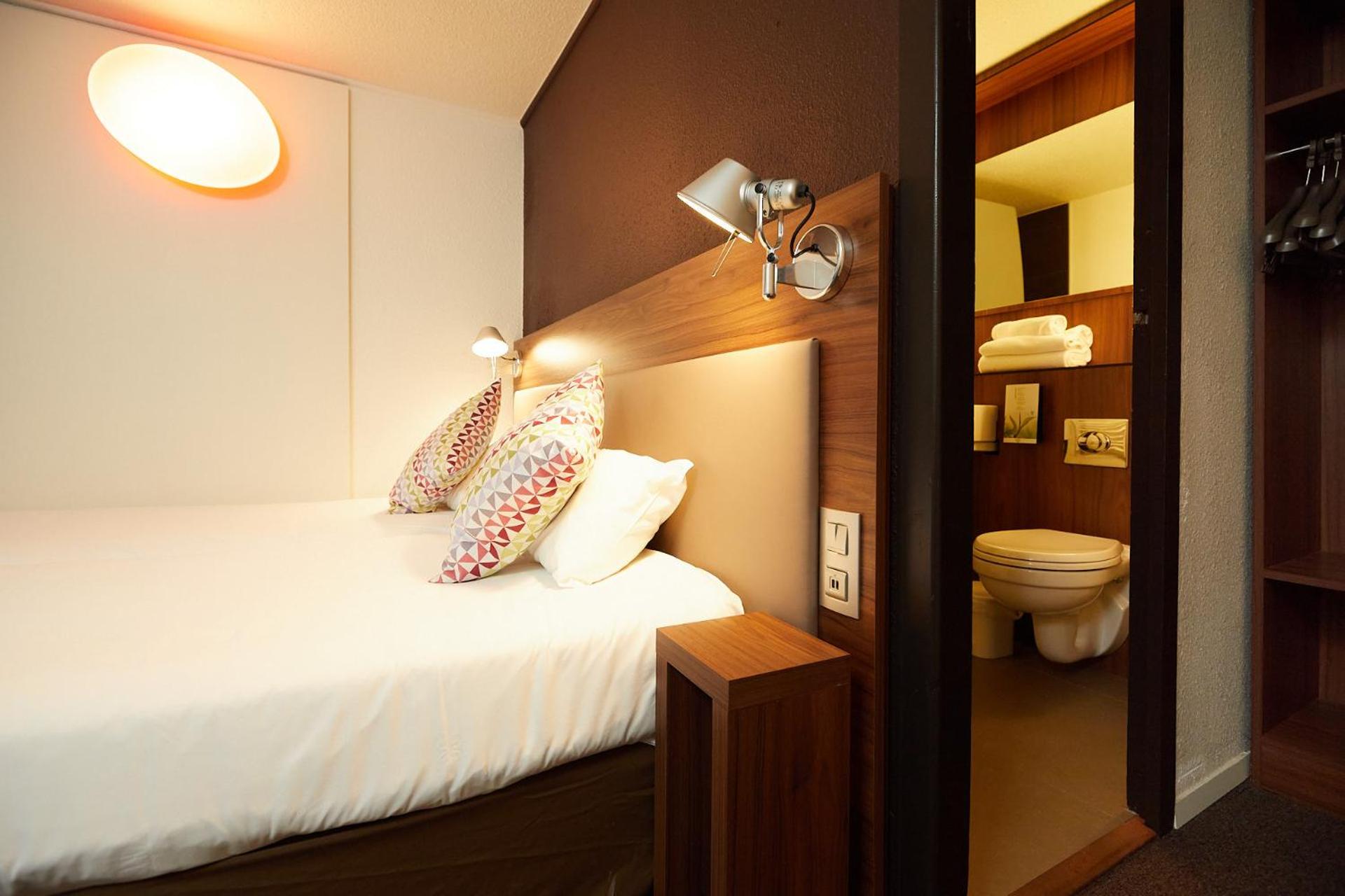 Double Room - Photo 5