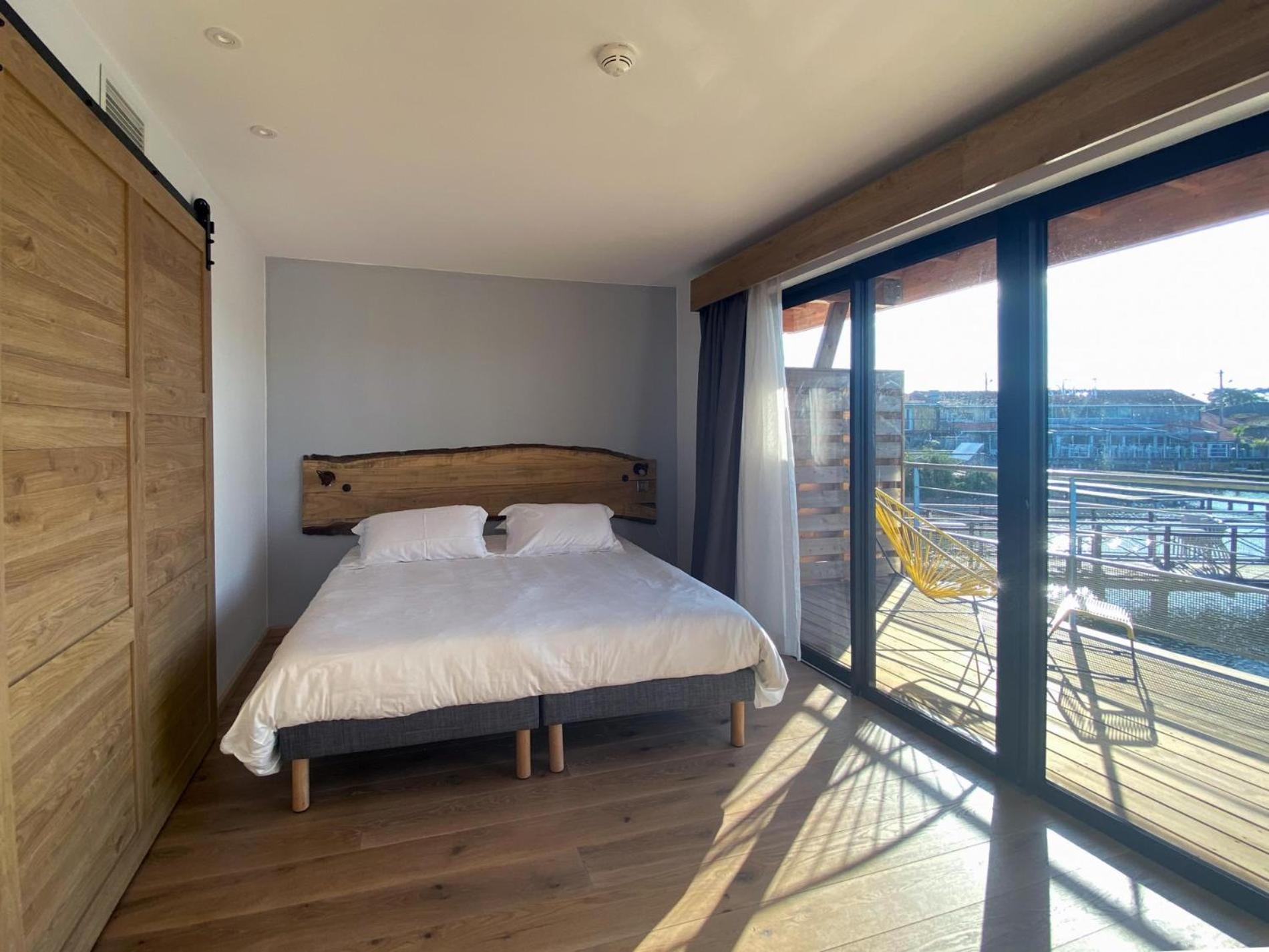Apartment with Sea View - N°01