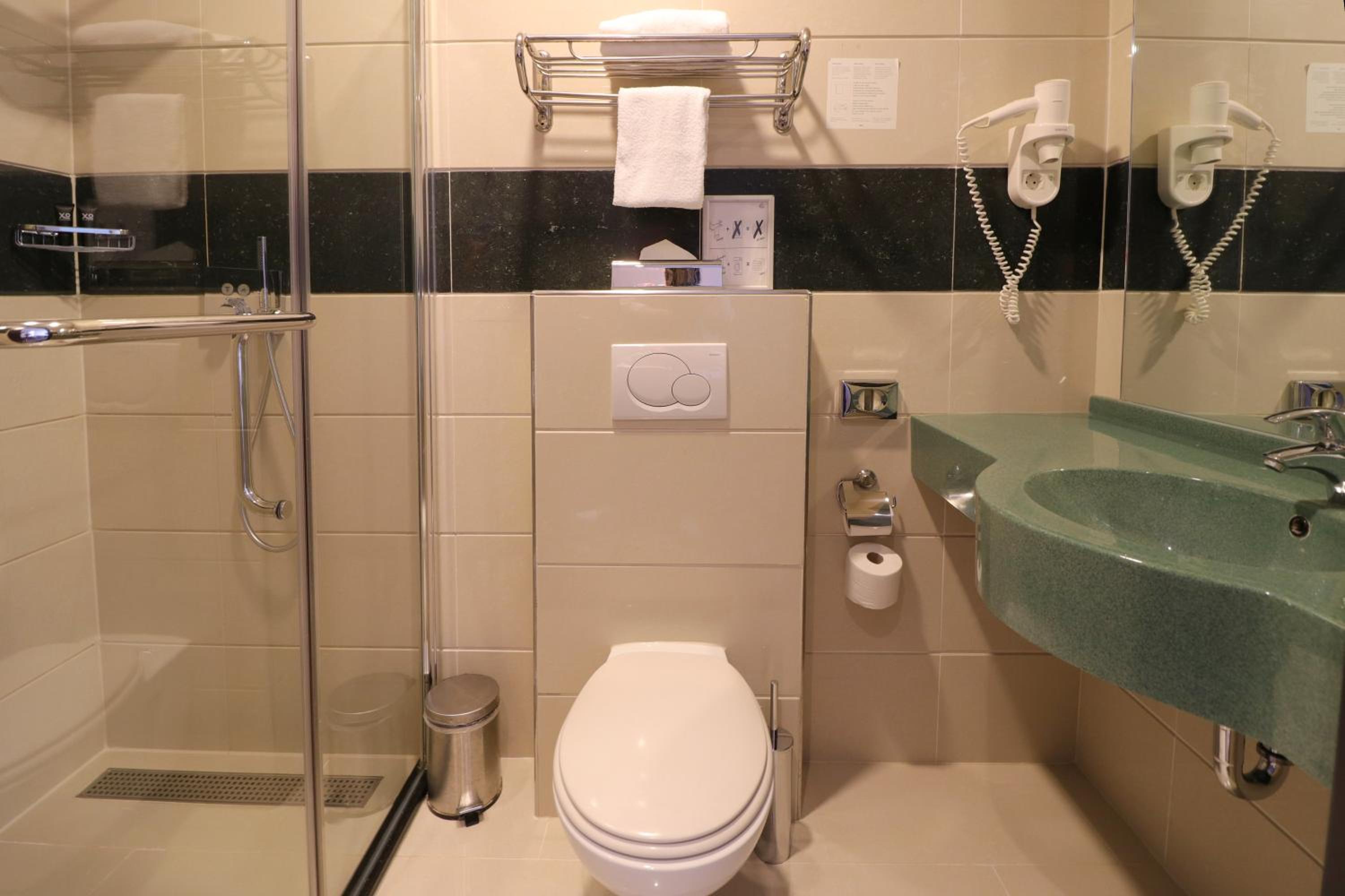 Single Room photo 3