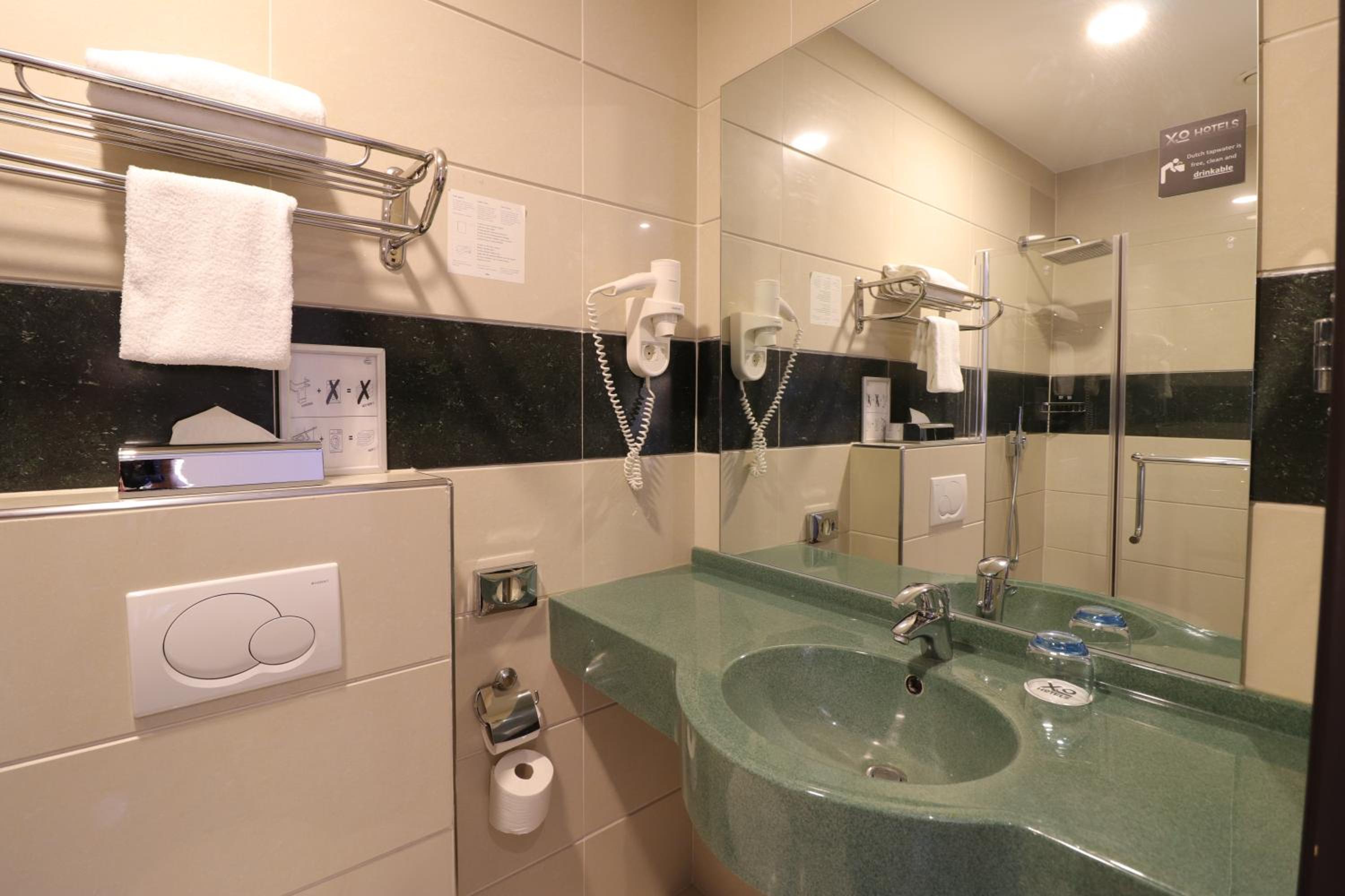 Single Room photo 2