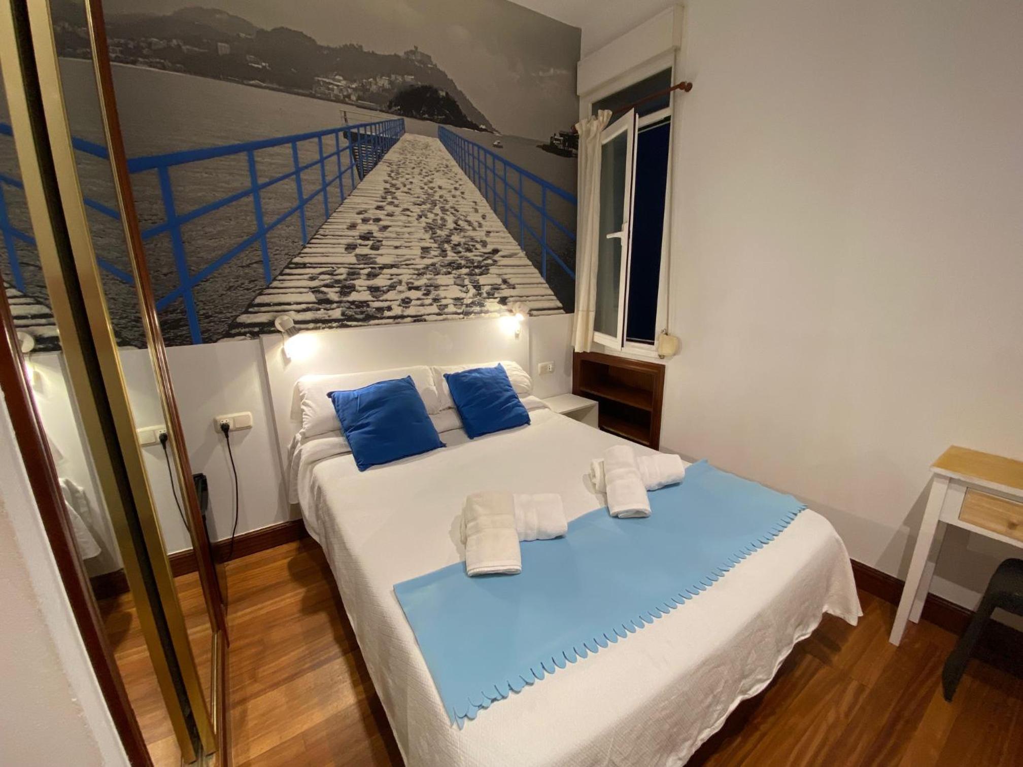Habitación Doble Pequeña