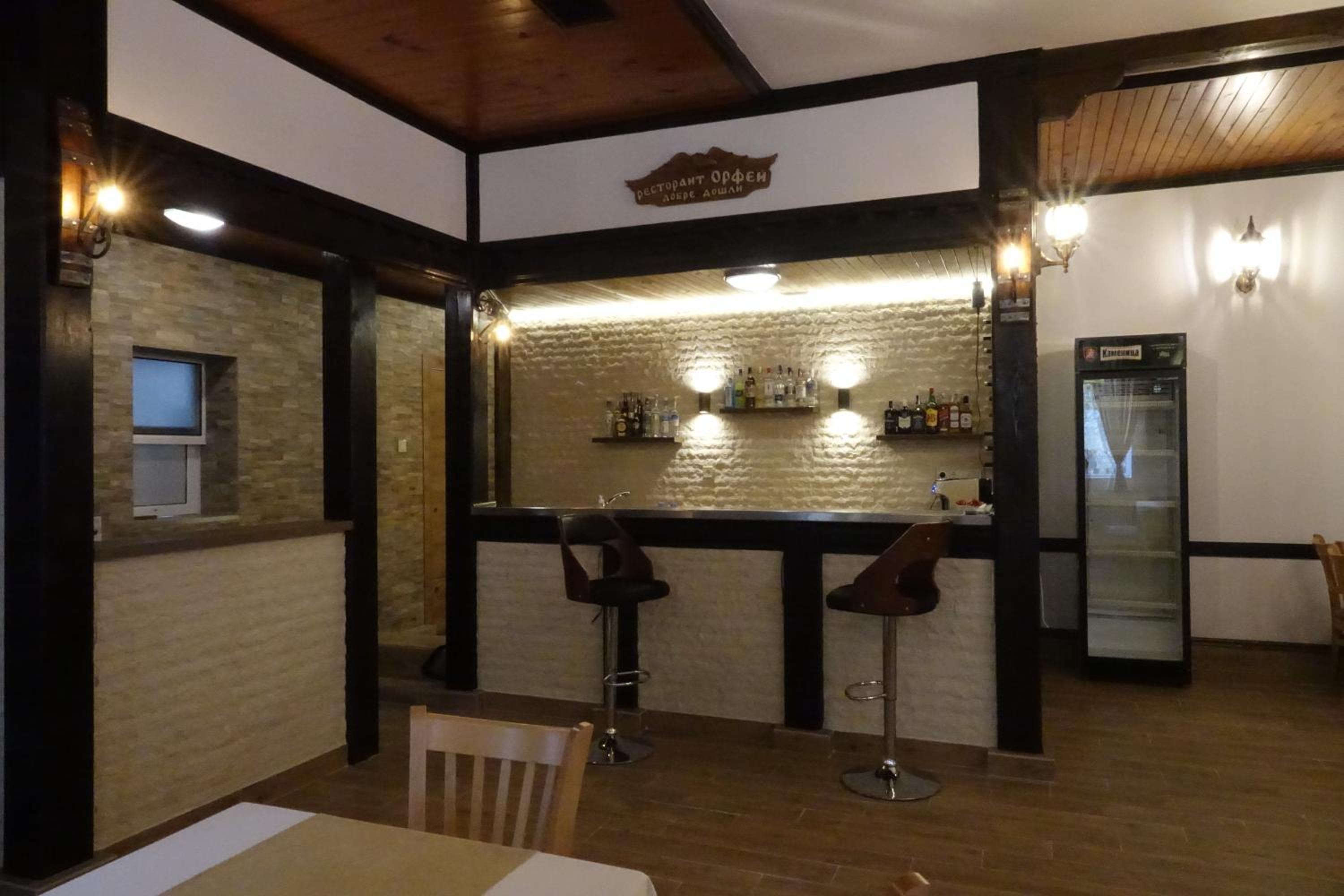 Two-Bedroom Apartment - Photo 20