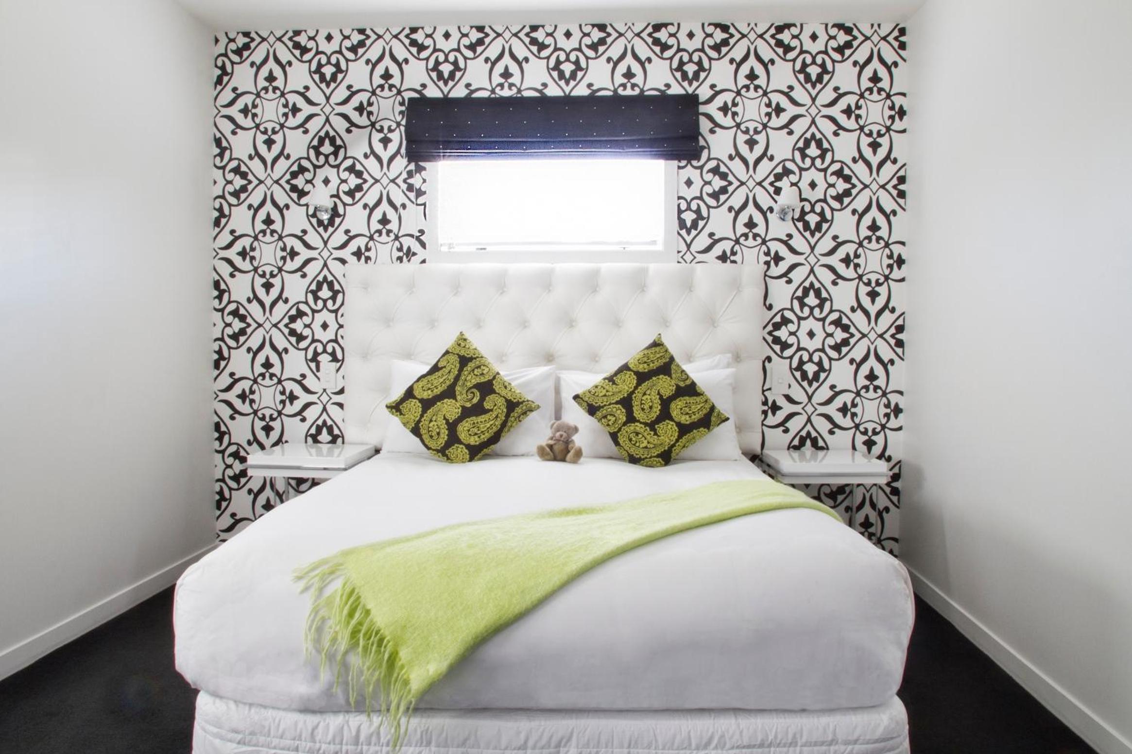 Executive Two-Bedroom Suite - Photo 6