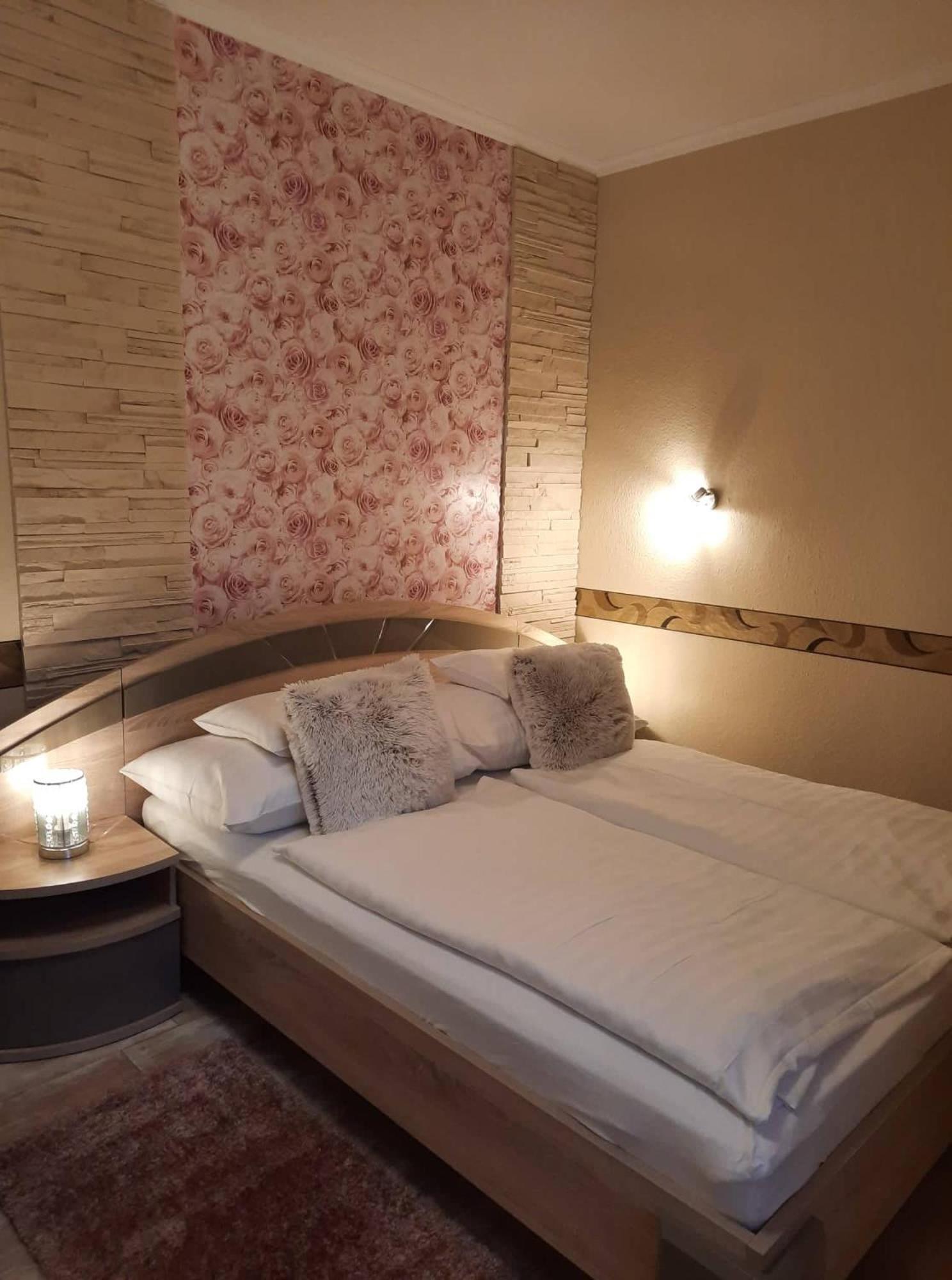 Two-Bedroom Apartment - Photo 3