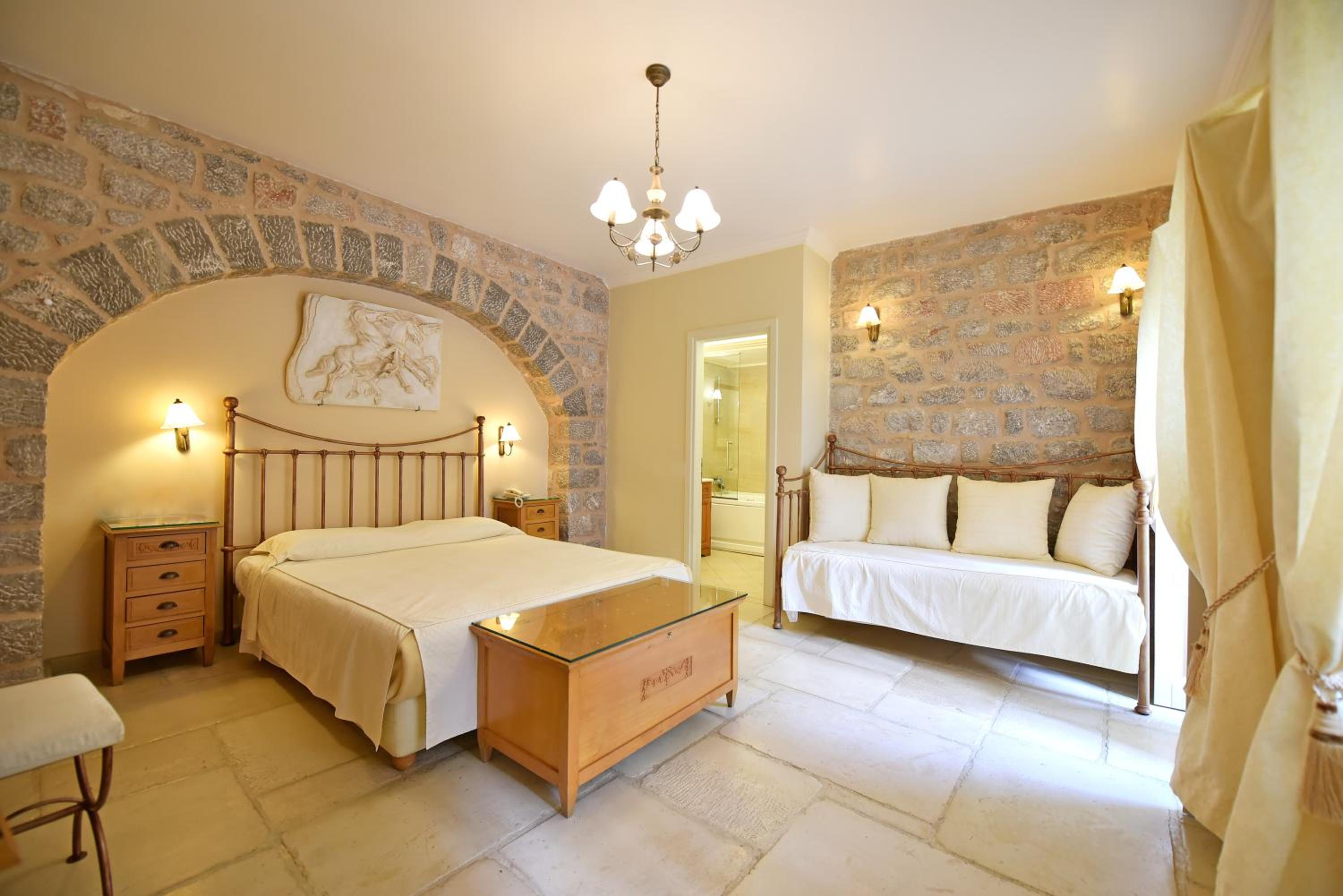 Triple Room - Photo 6