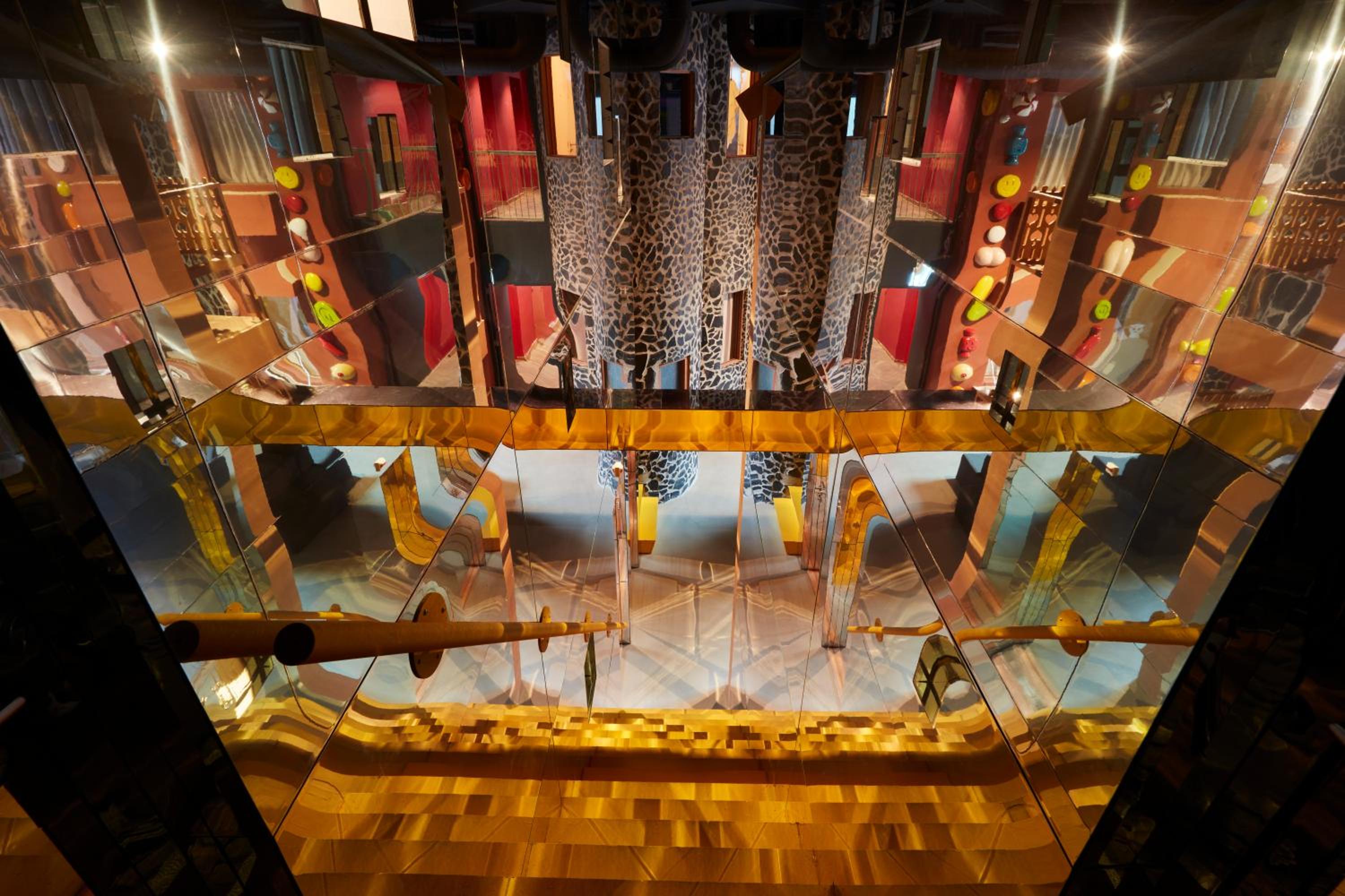 Invisible Room - Photo 6