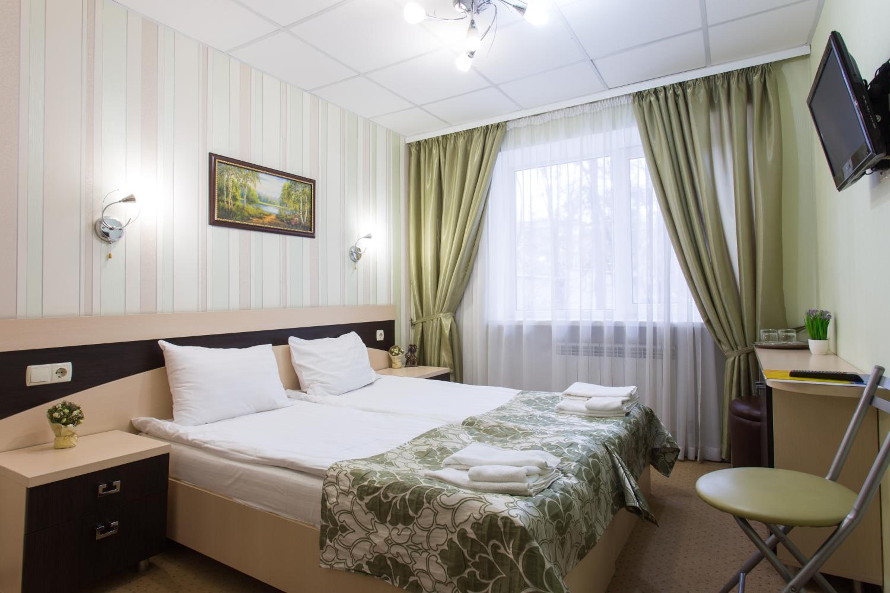Twin Room with Bathroom