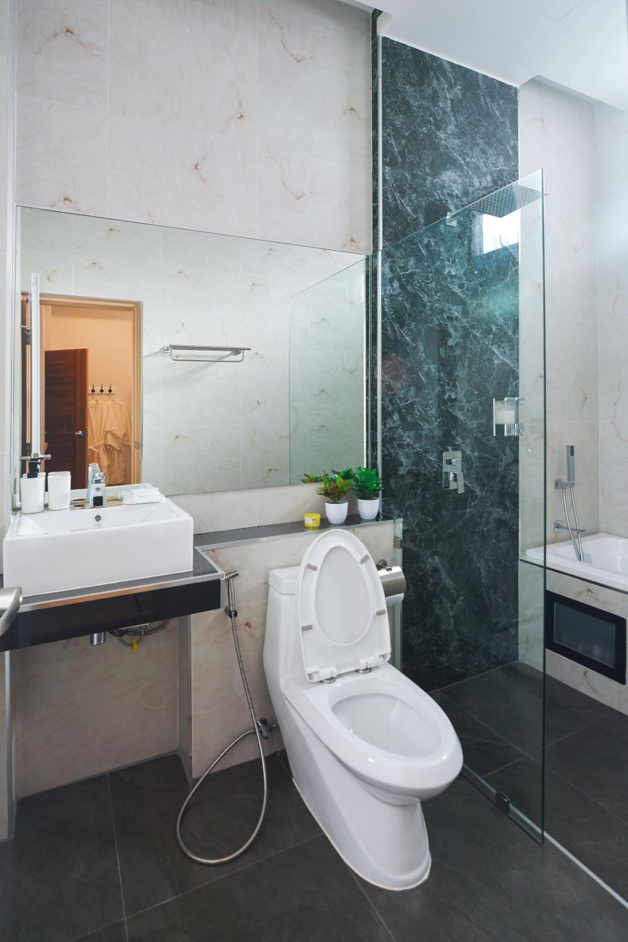 Three-Bedroom Villa - Photo 17