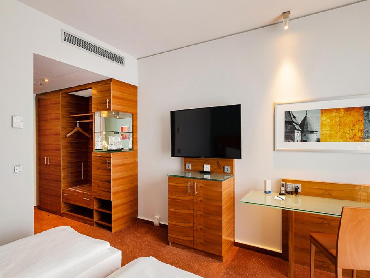 Superior Room - Photo 2