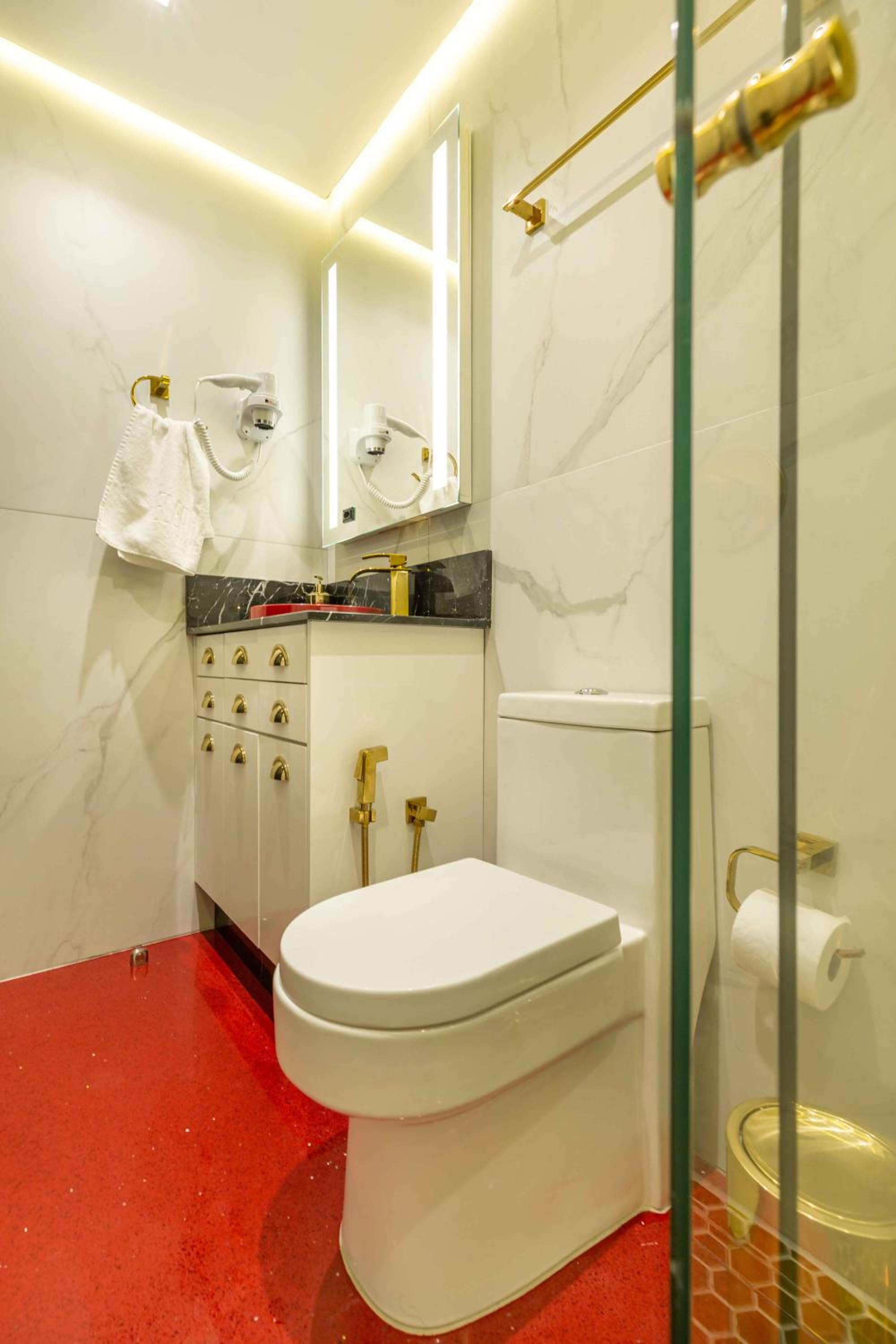 Deluxe Suite - Photo 6