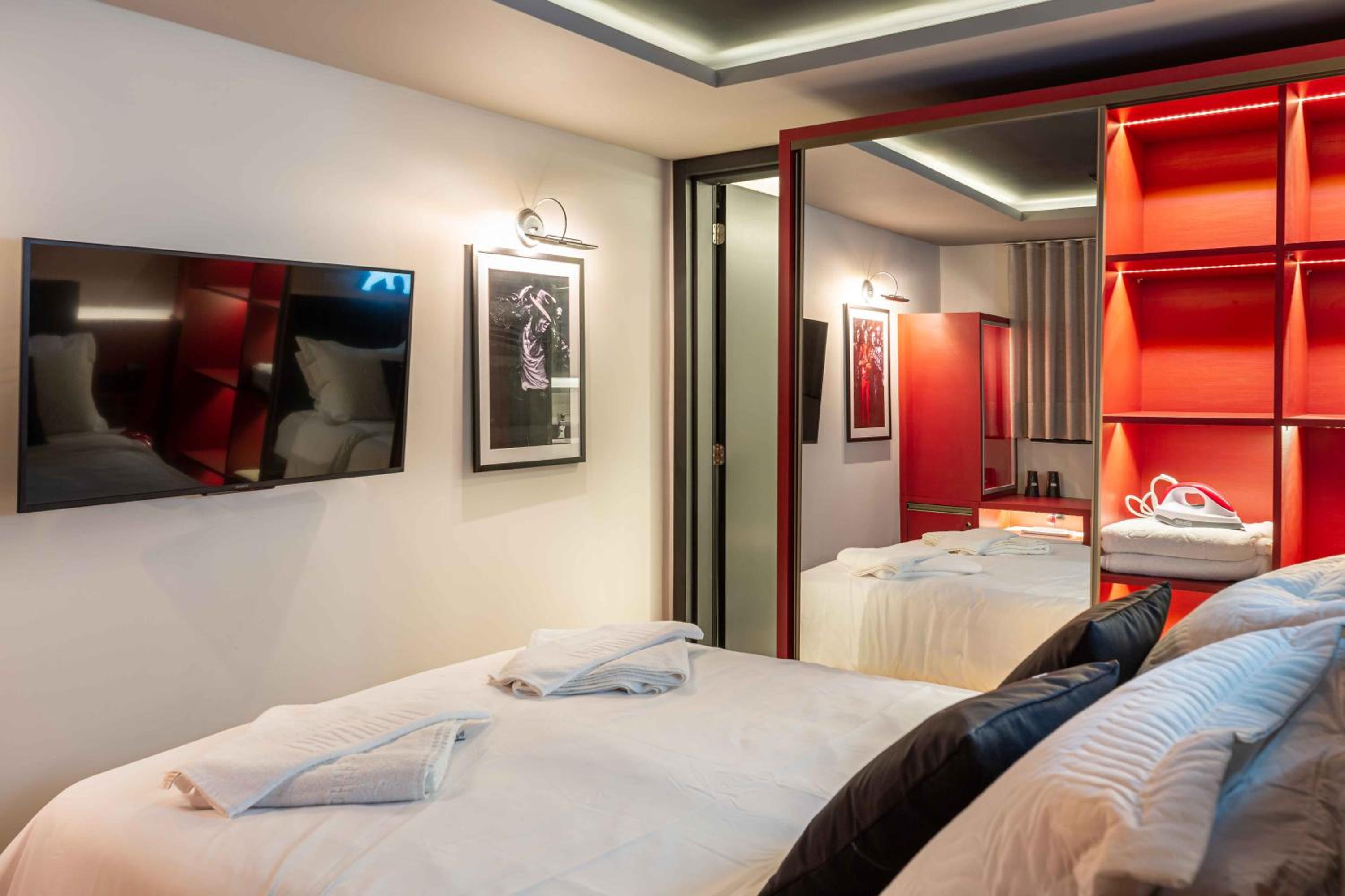 Junior Suite - Photo 12