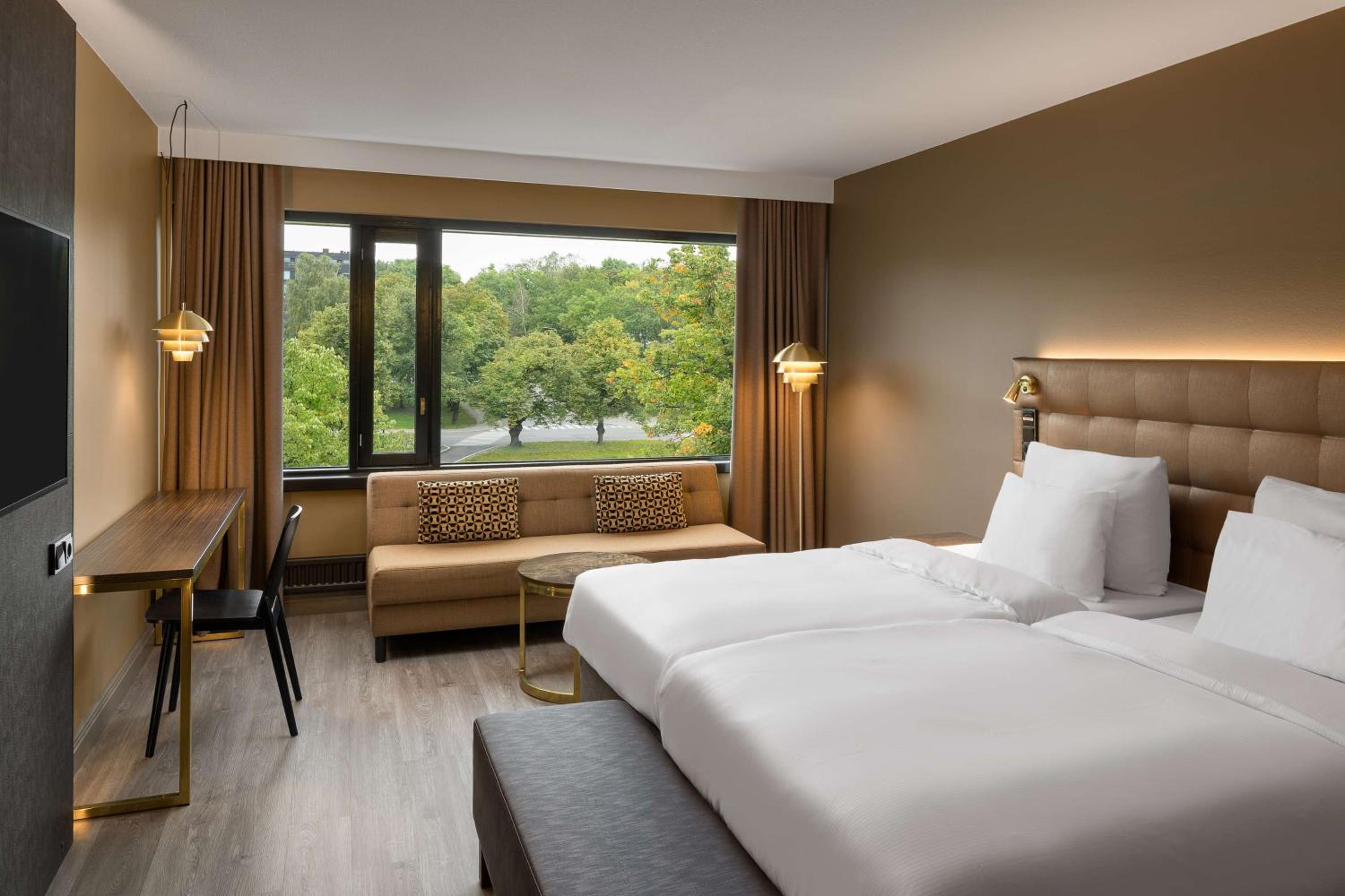 Standard Guest Room with River View - Photo 1