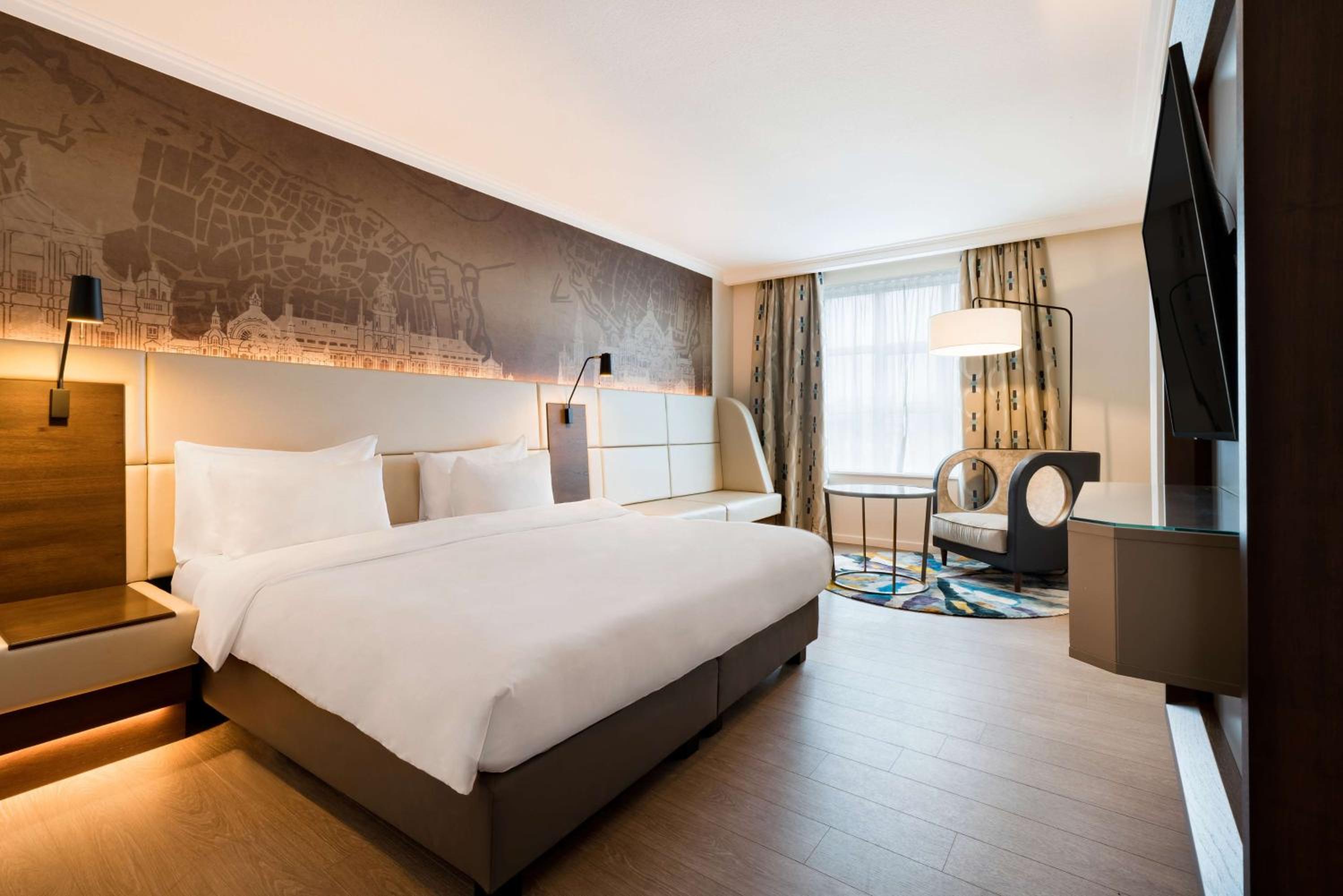 Premium Room thumbnail 6
