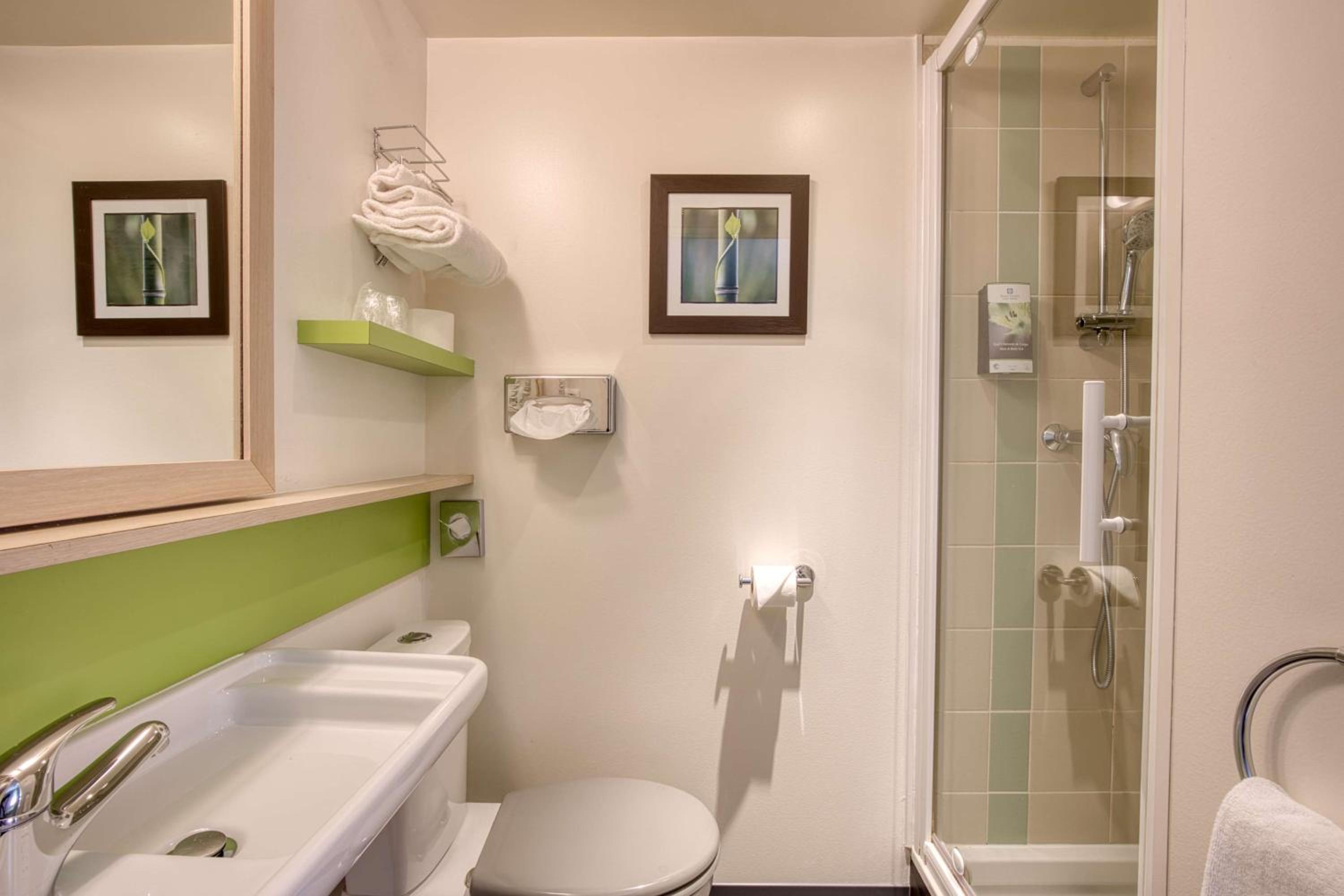 Standard Triple Room - Photo 3