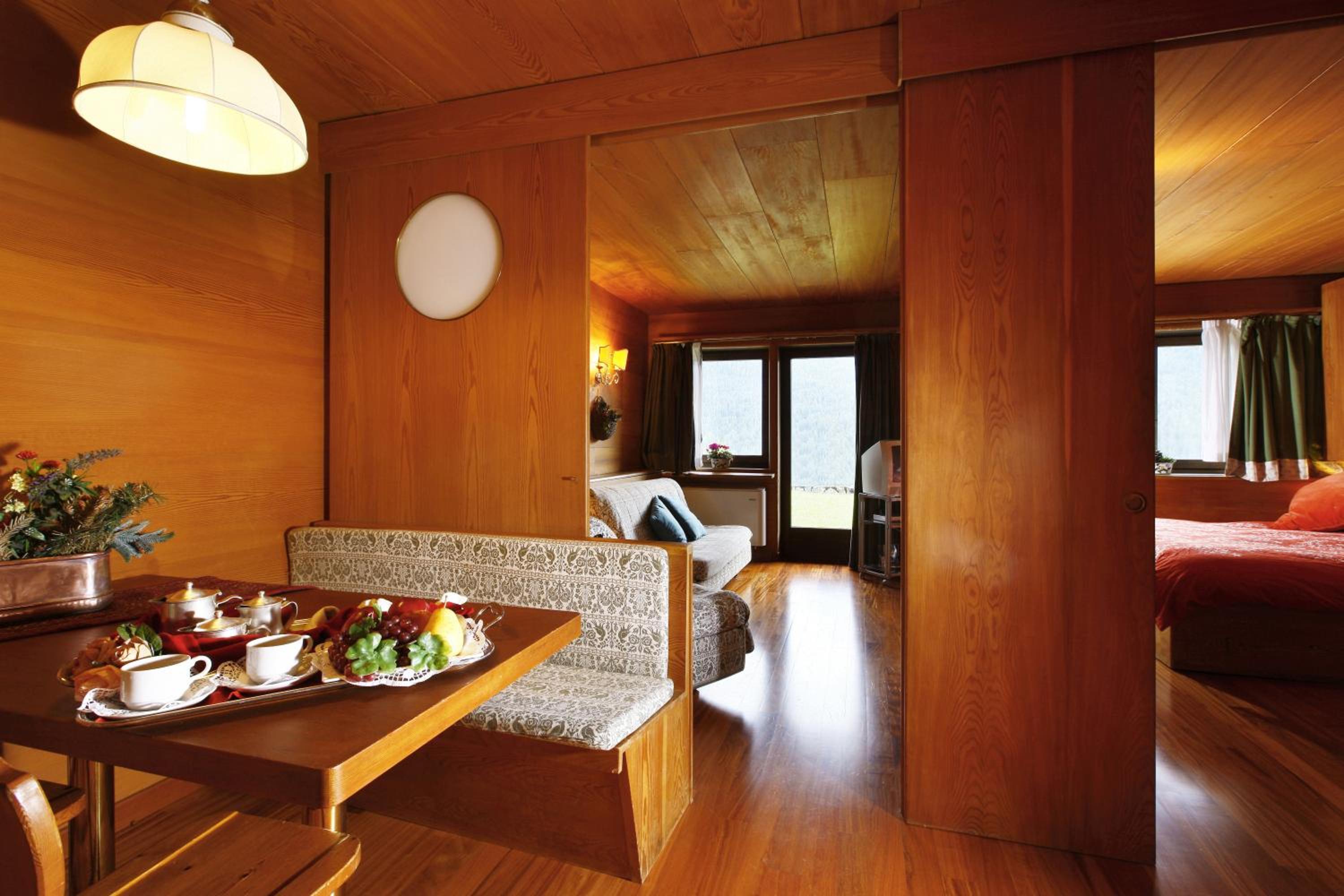 Comfort Suite  - Photo 6