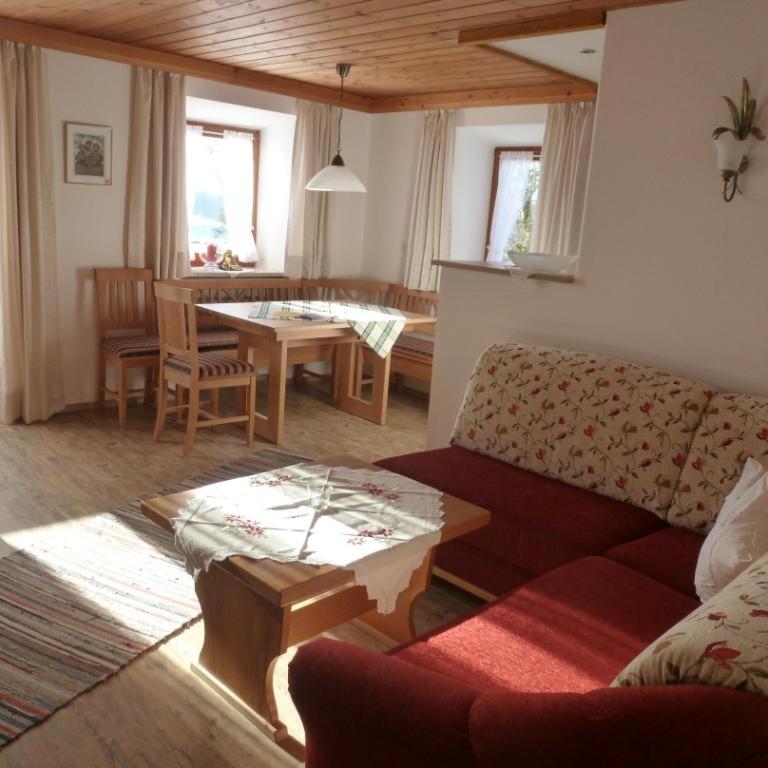 Three-Bedroom Apartment photo 1