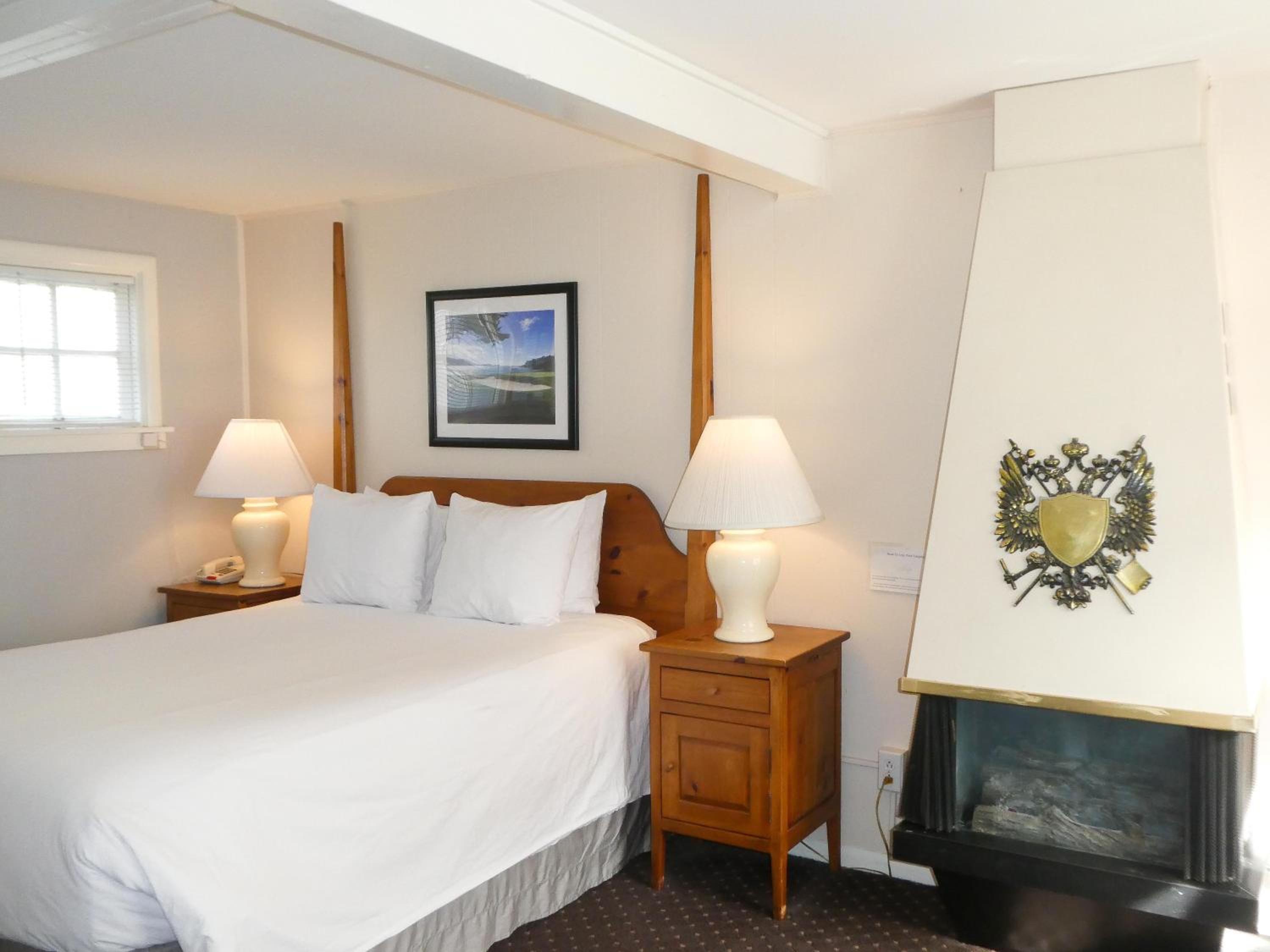 Carmelo Room, 1 Queen