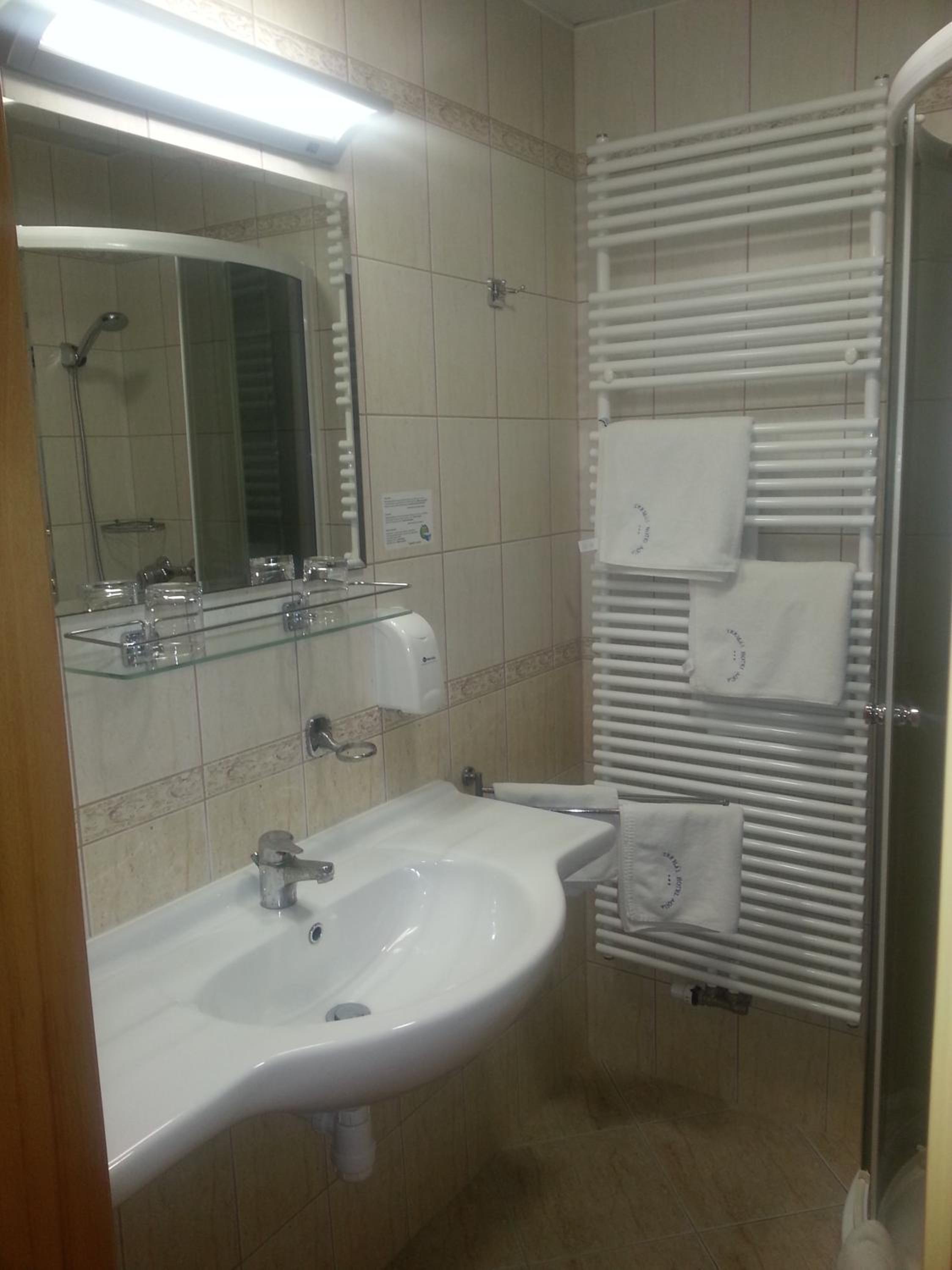 Superior Room with a Double Bed - Photo 4