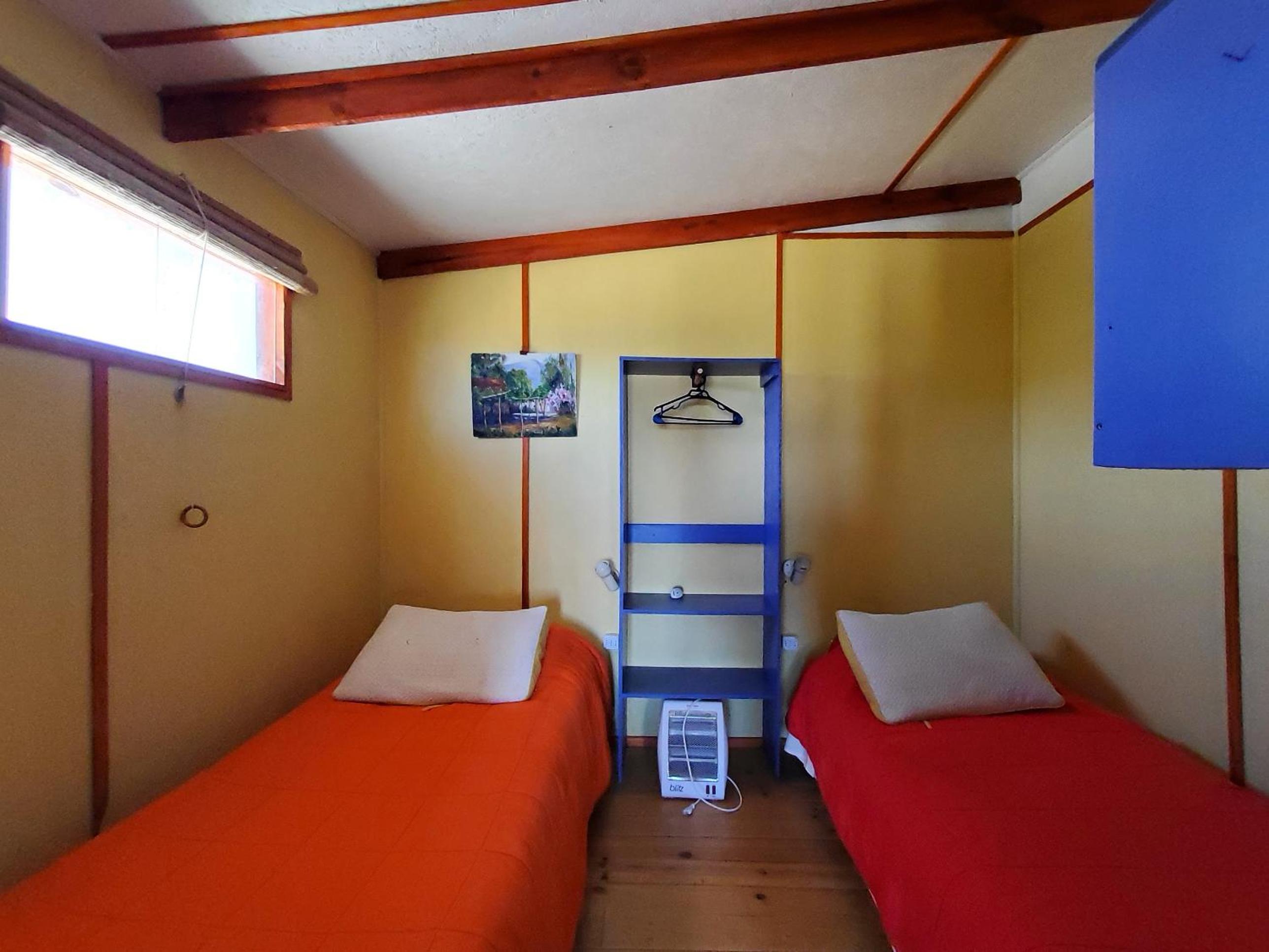 Two-Bedroom Cabin  photo 2
