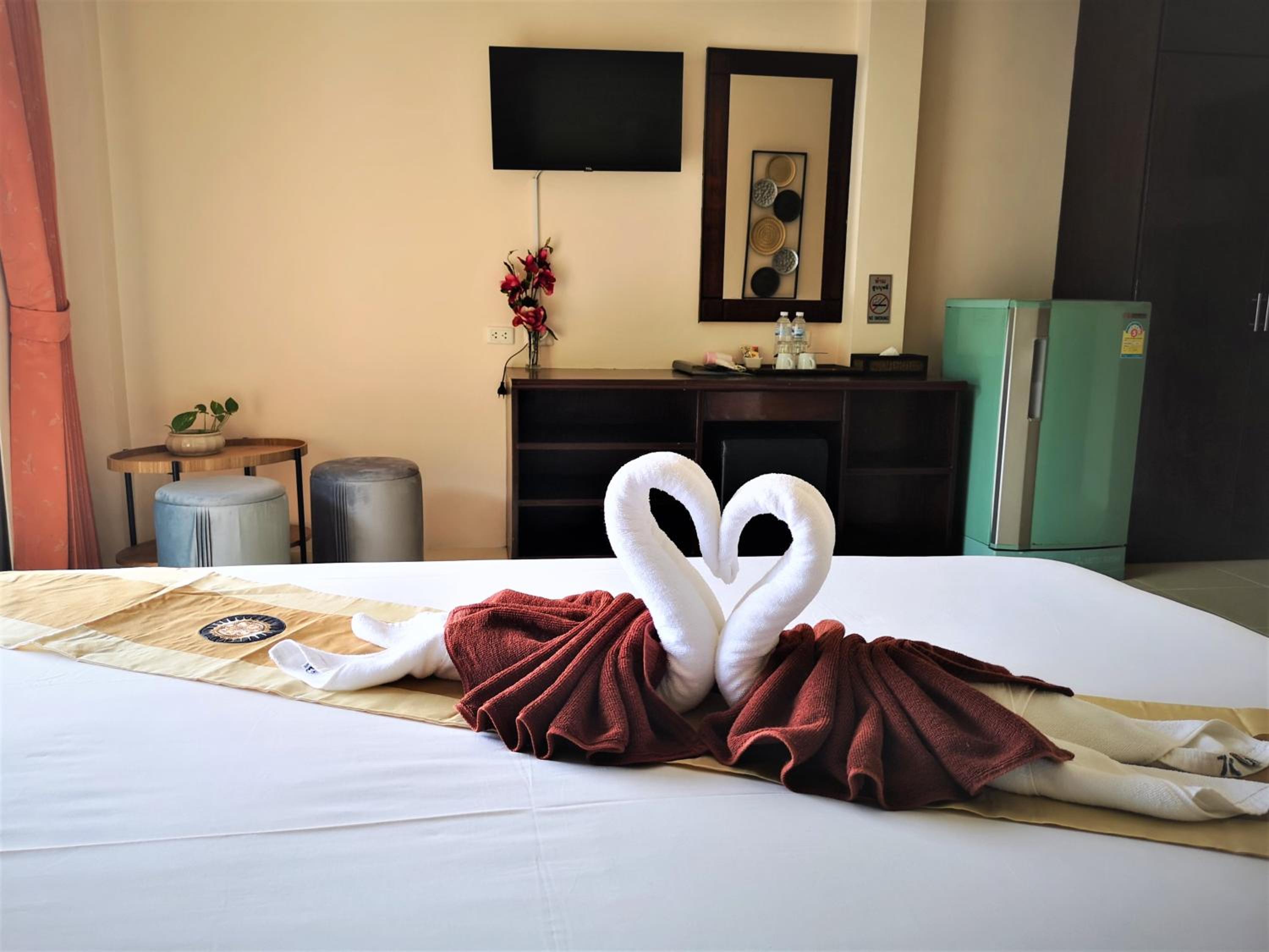 King Room with Mountain View - Photo 7