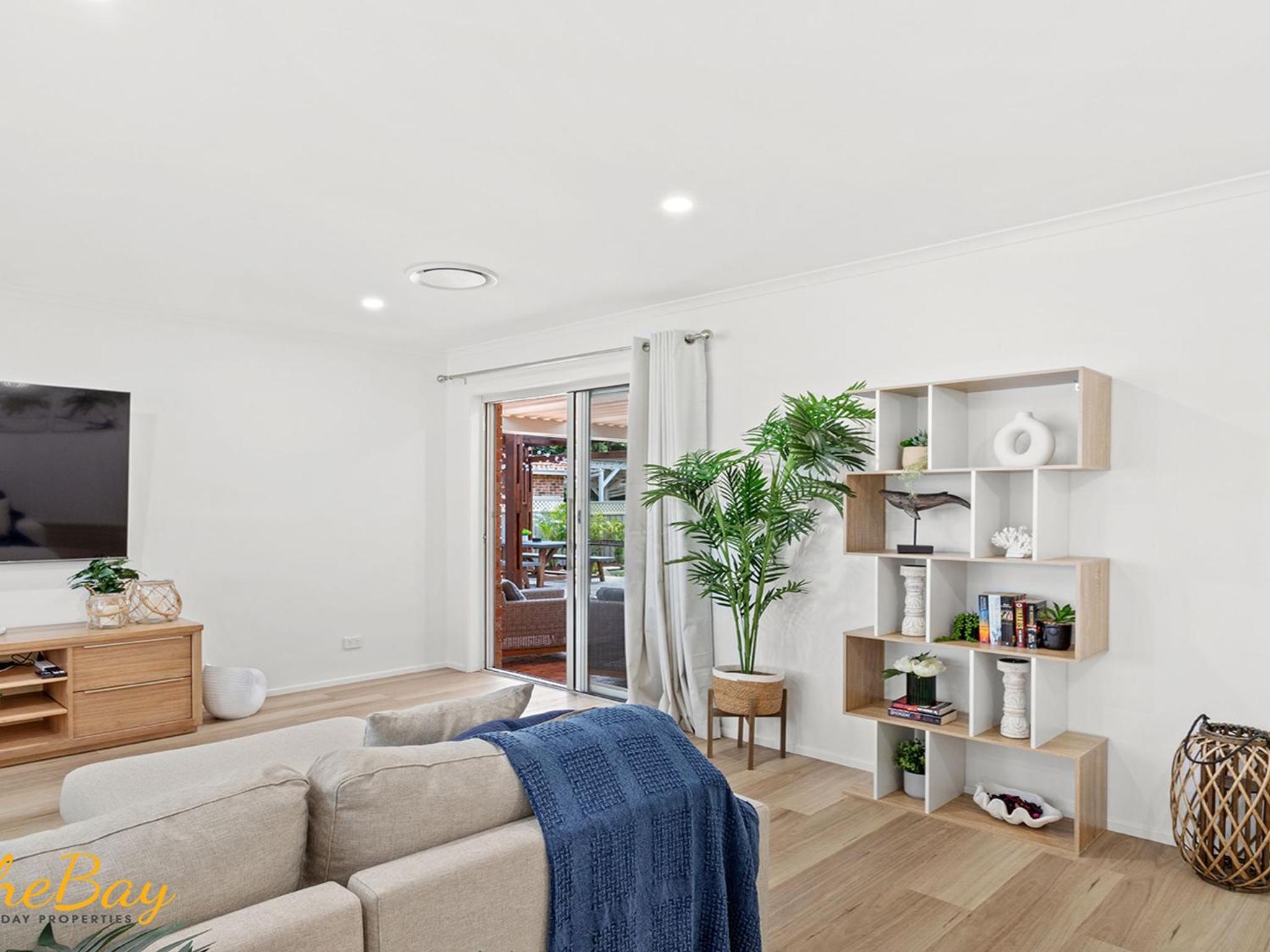 Four-Bedroom House photo 1