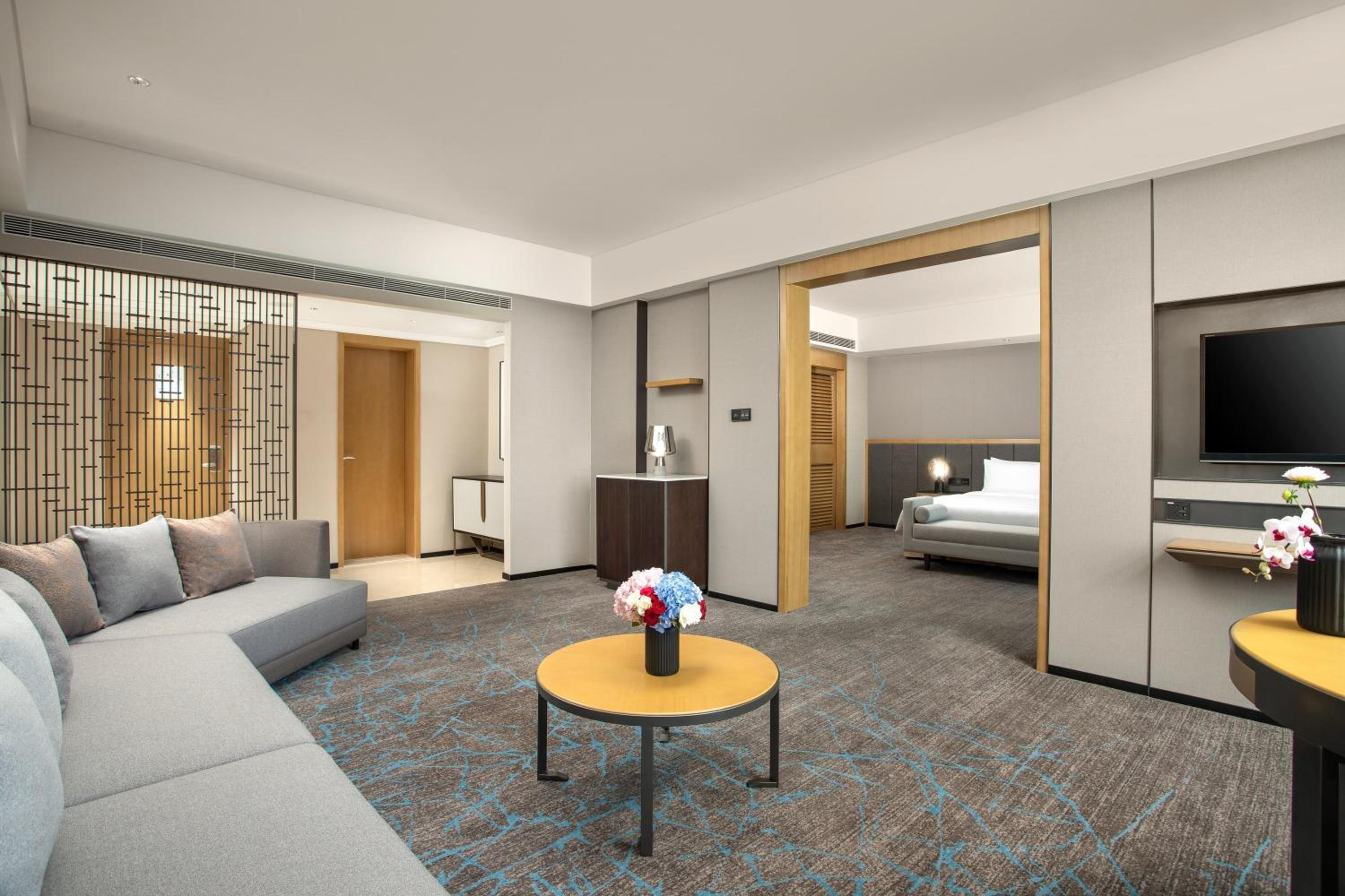Premium King Suite - Lounge Access