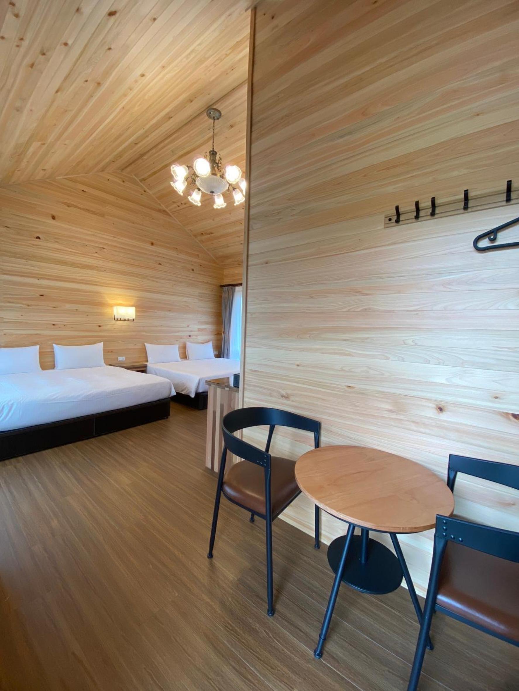 Classic Chalet Quadruple Room photo 2