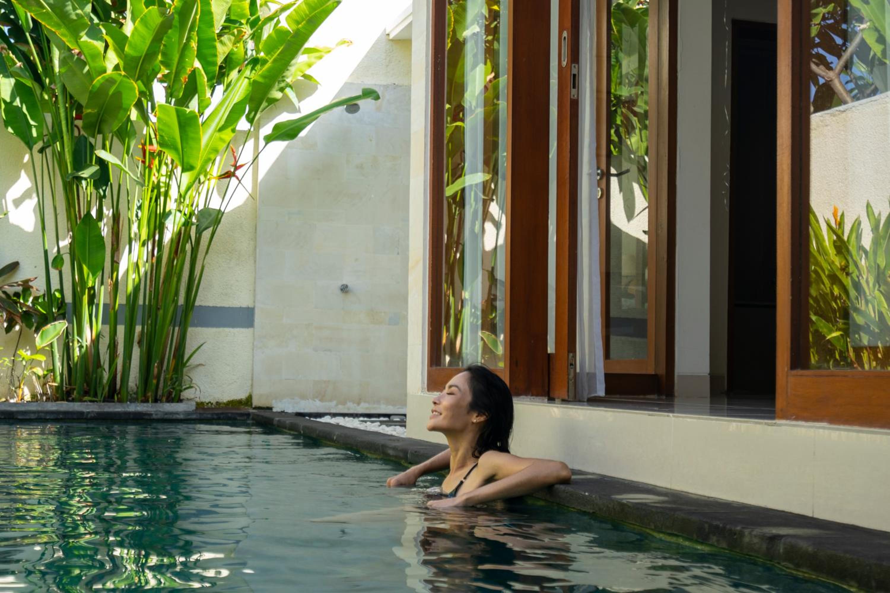 One-Bedroom Villa with Private Pool - Photo 36