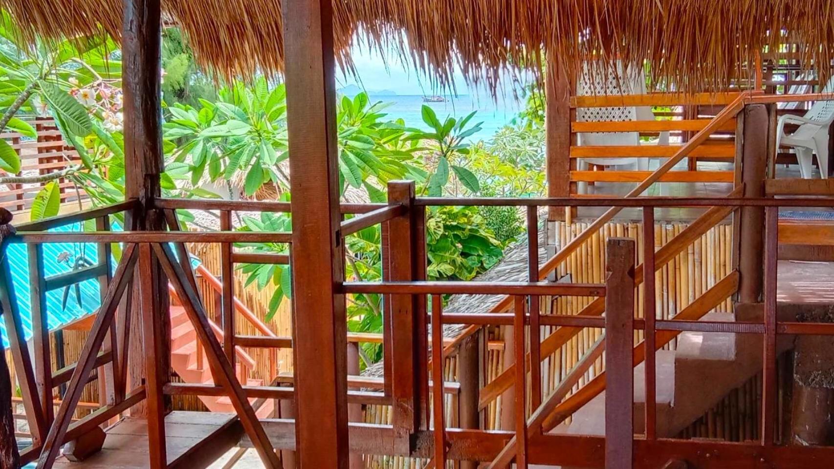Family Room with Sea View photo 2